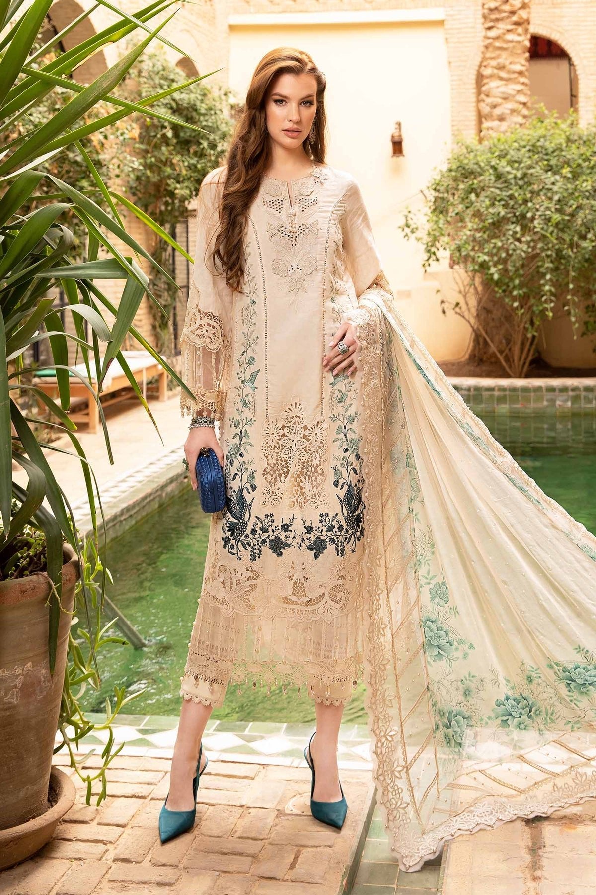 Maria B Eid Collection 3Pc Embroidered Lawn Suit (D-2414-B)