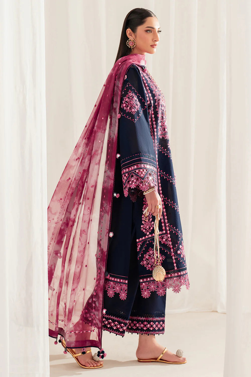 Jazmin 3Pc Embroidered Lawn Suit IL'25-D01 gulbuy.com