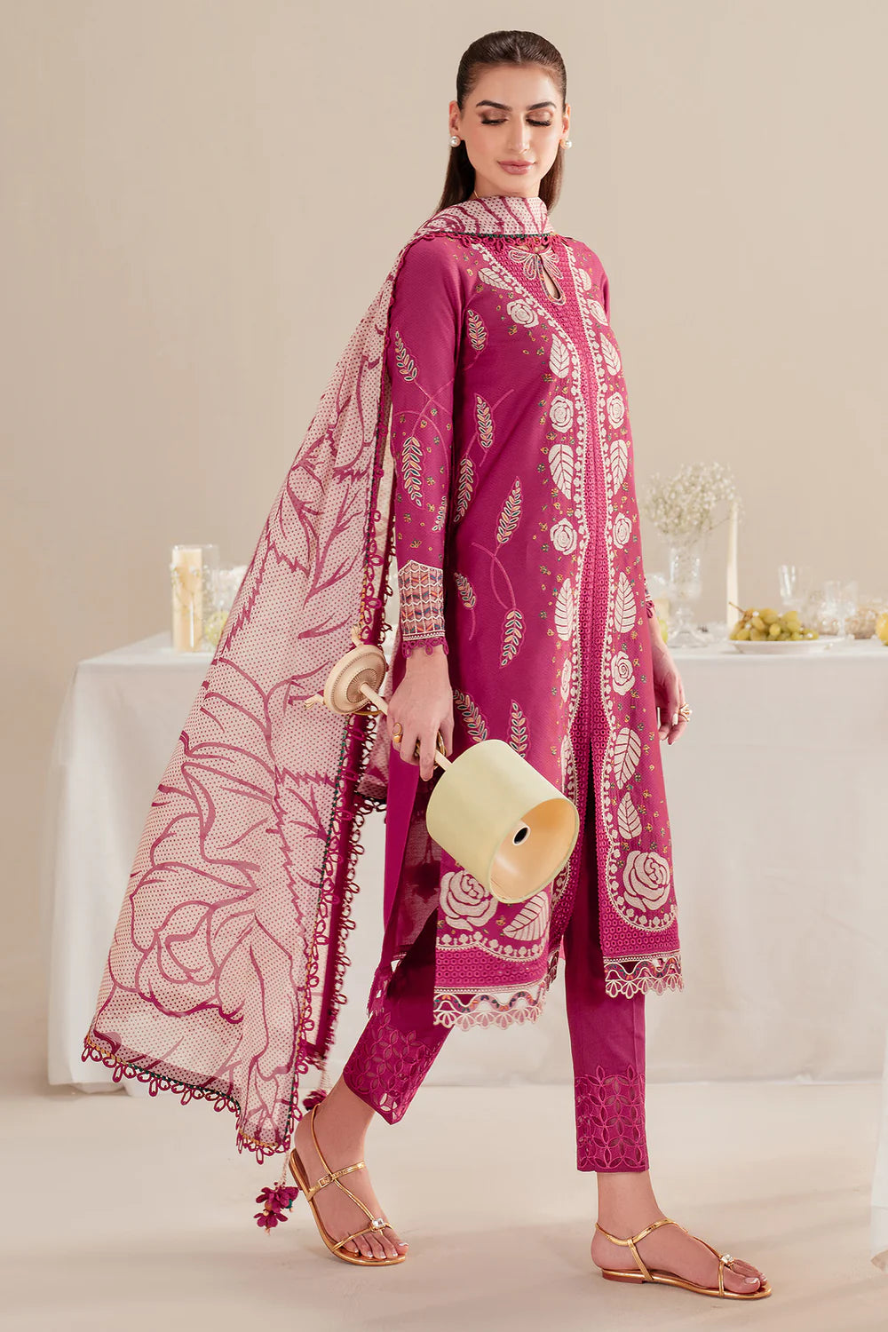 Jazmin 3Pc Embroidered Lawn Suit IL'25-D05 gulbuy.com