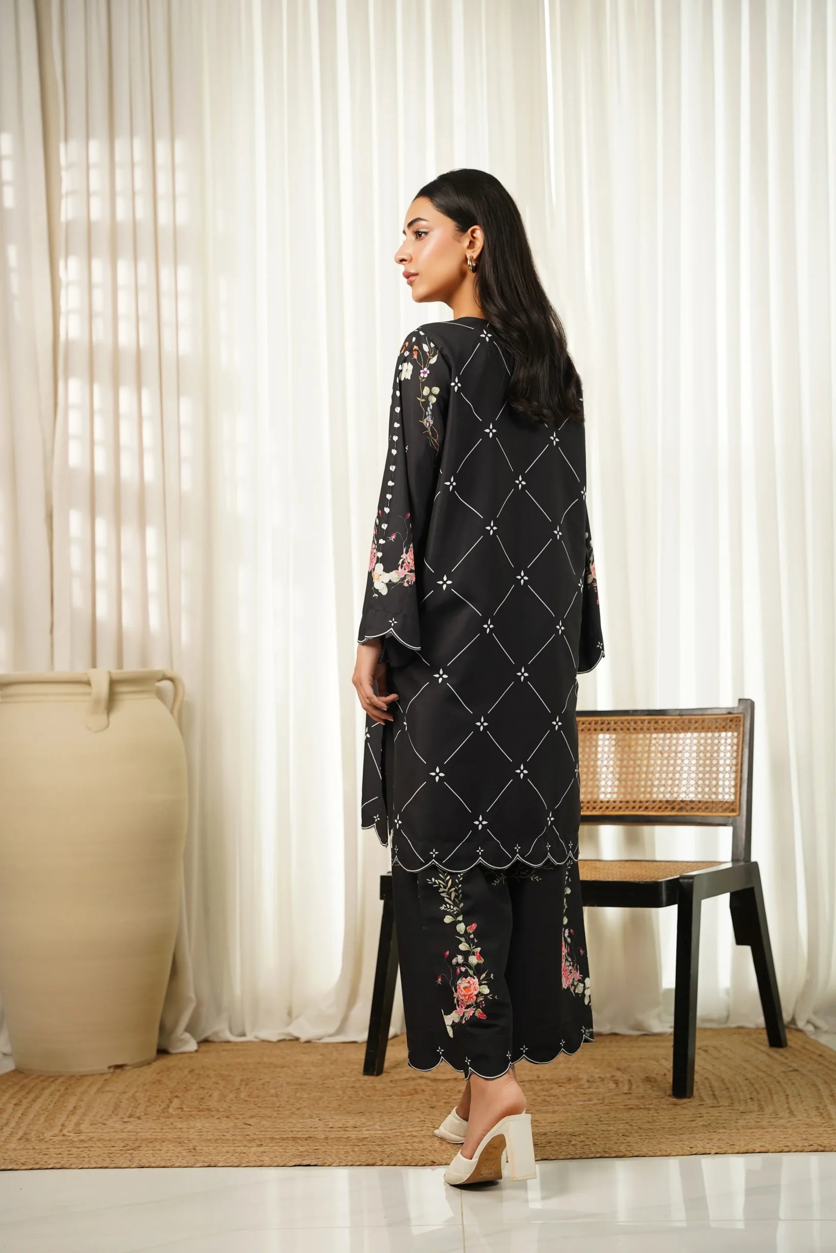 Dhaga 2Pc Printed Lawn Suit Cyrille gulbuy.com