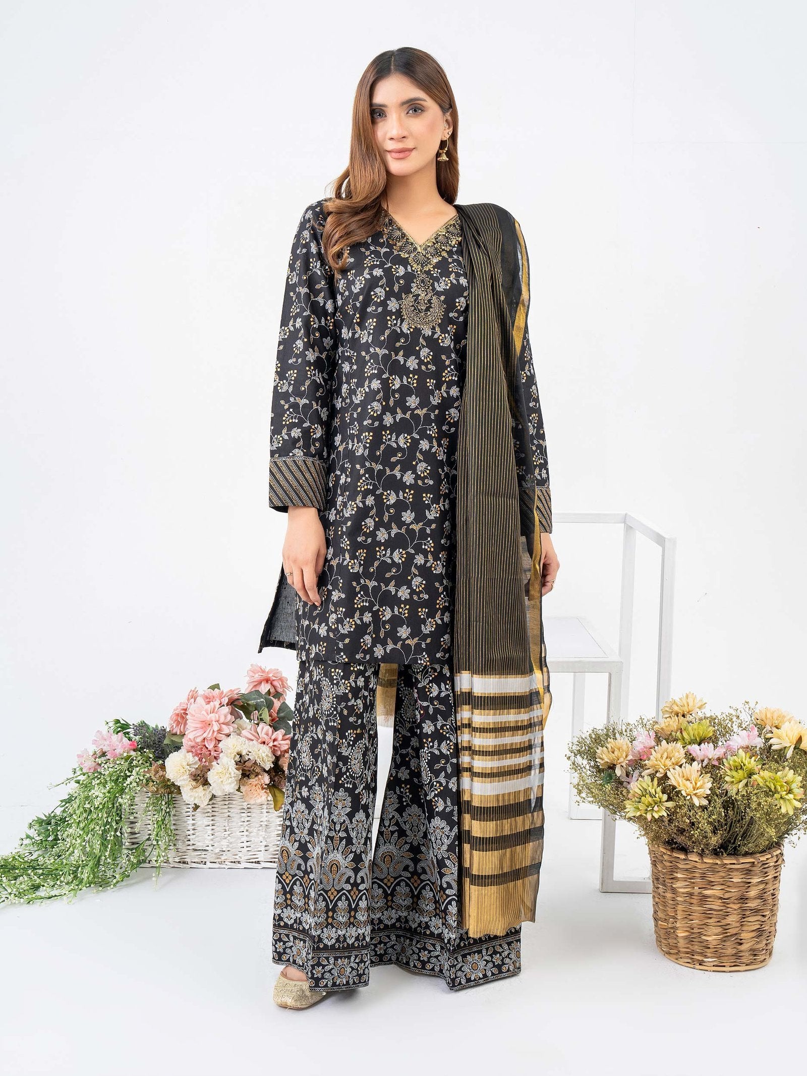 Limelight 3 Piece Embroidered Lawn Suit (P9745SU)