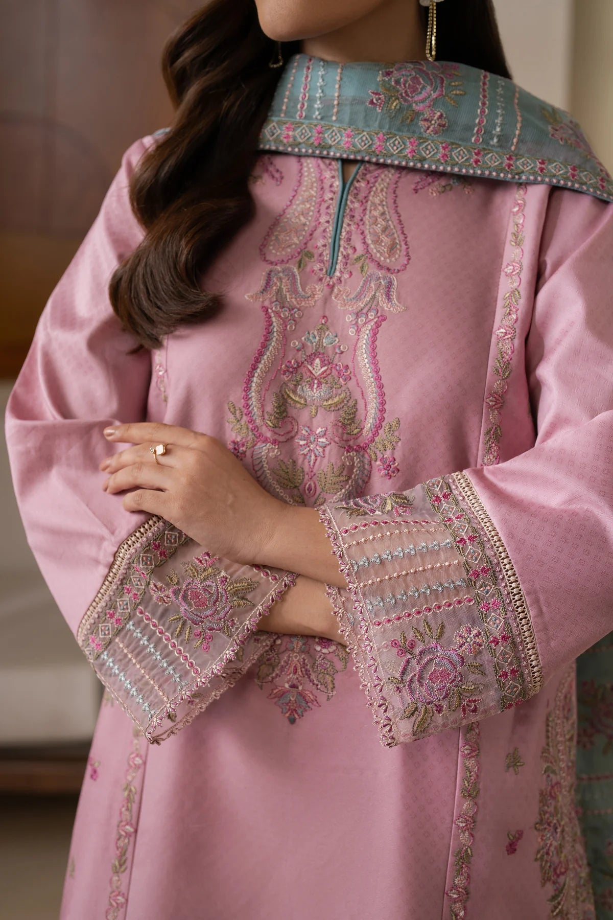 Xenia 3Pc Embroidered Lawn Suit ASHEN gulbuy.com