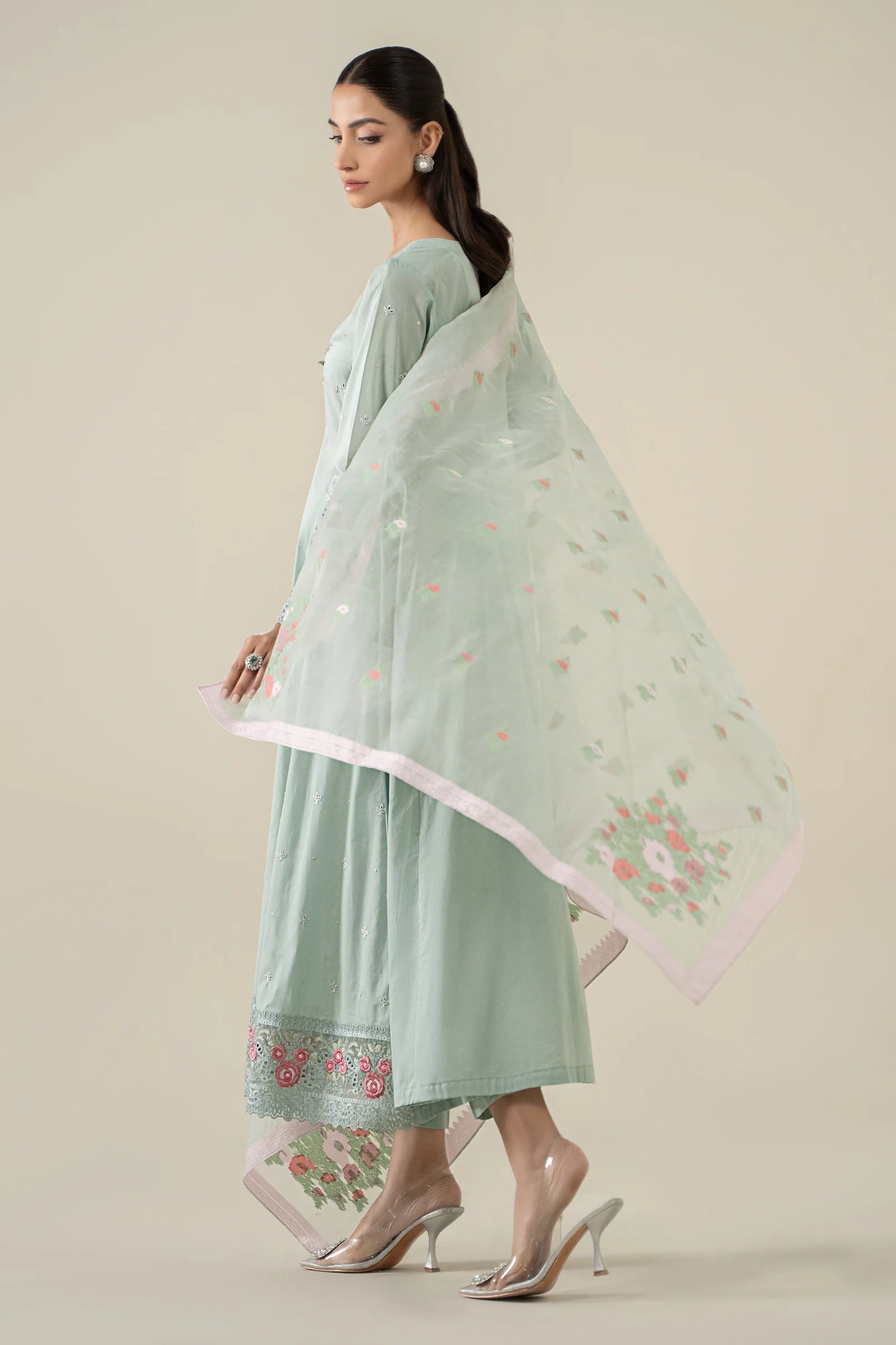 Maria B 3Pc Embroidered Lawn Suit DW-EA25-22-Blue gulbuy.com