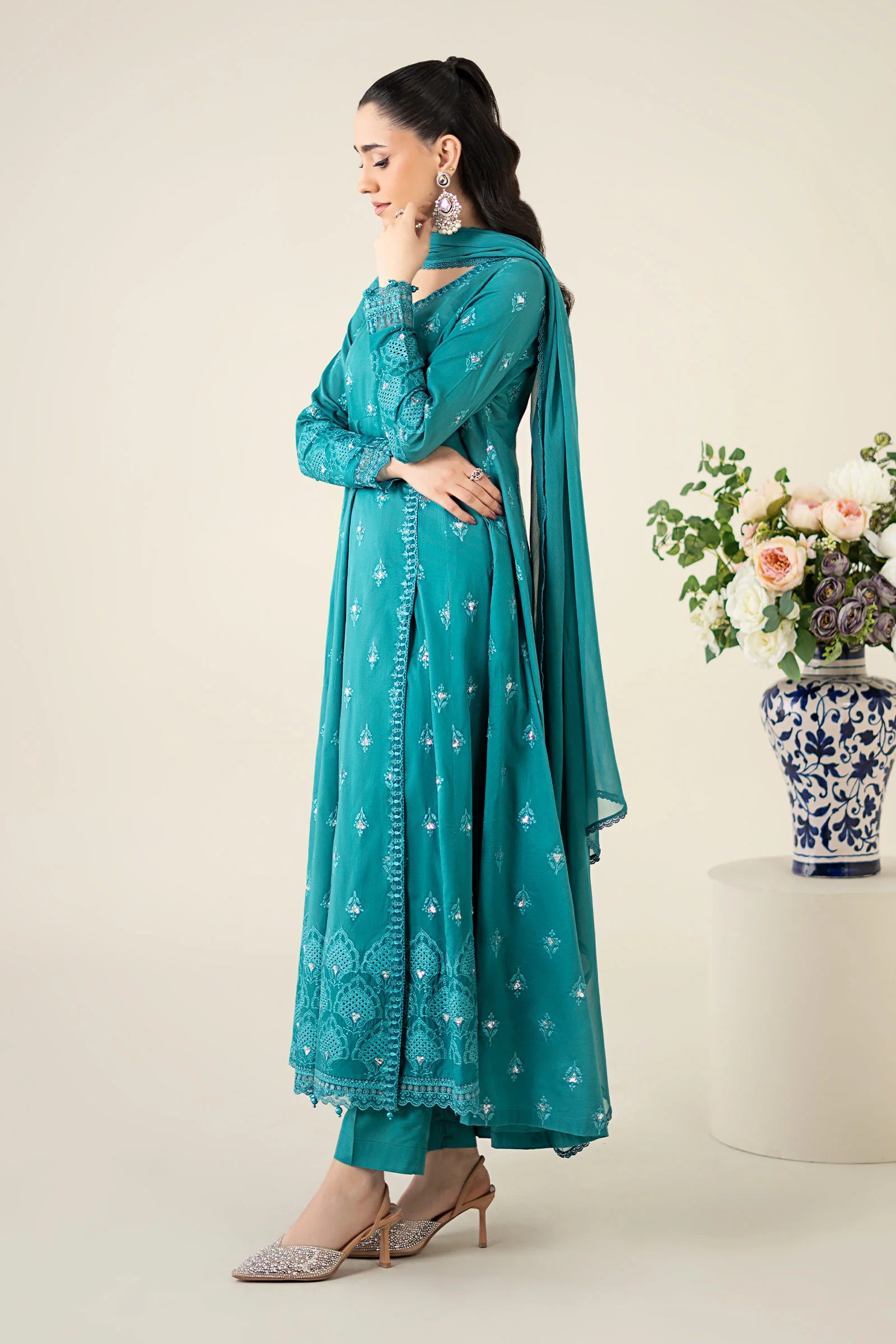 Maria B 3Pc Embroidered Lawn Suit DW-EA25-61-Tea gulbuy.com