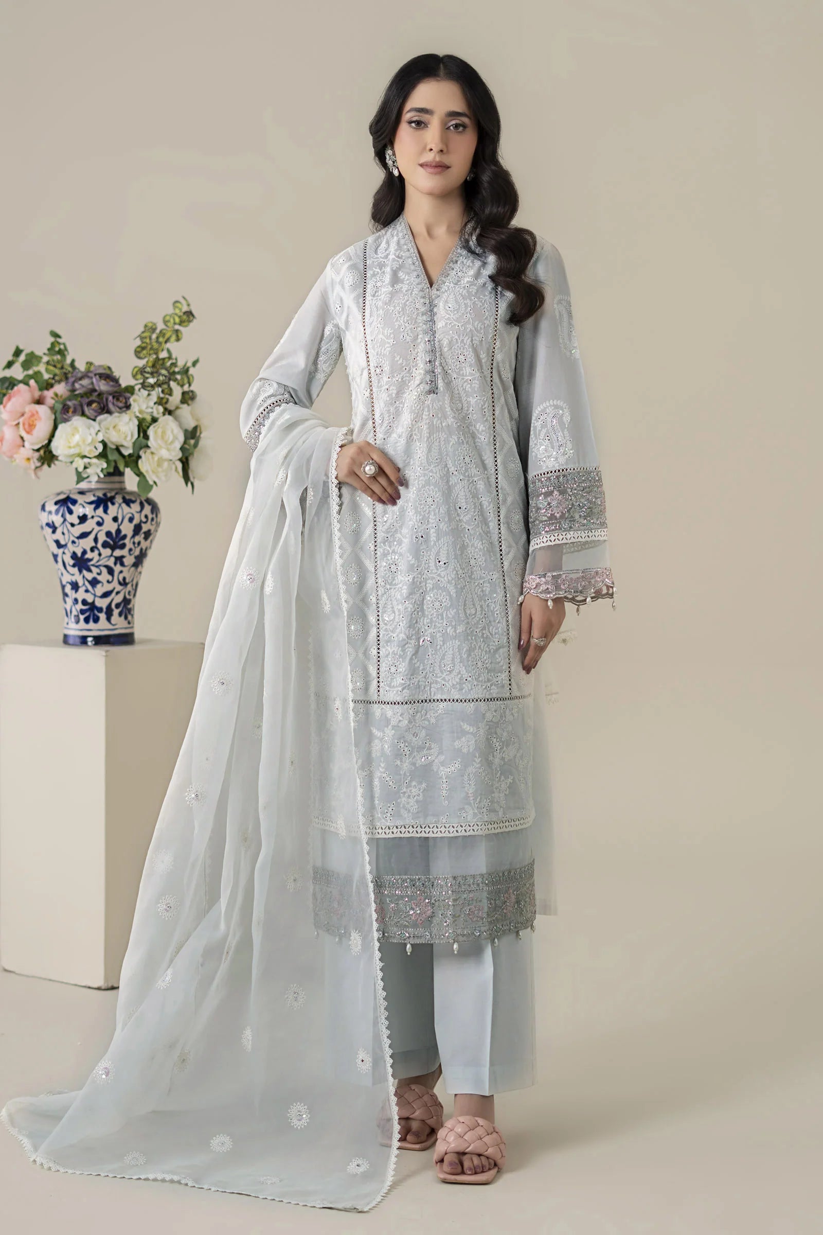 Maria B 3Pc Embroidered Lawn Suit DW-EA25-86-Sky Blue XL gulbuy.com