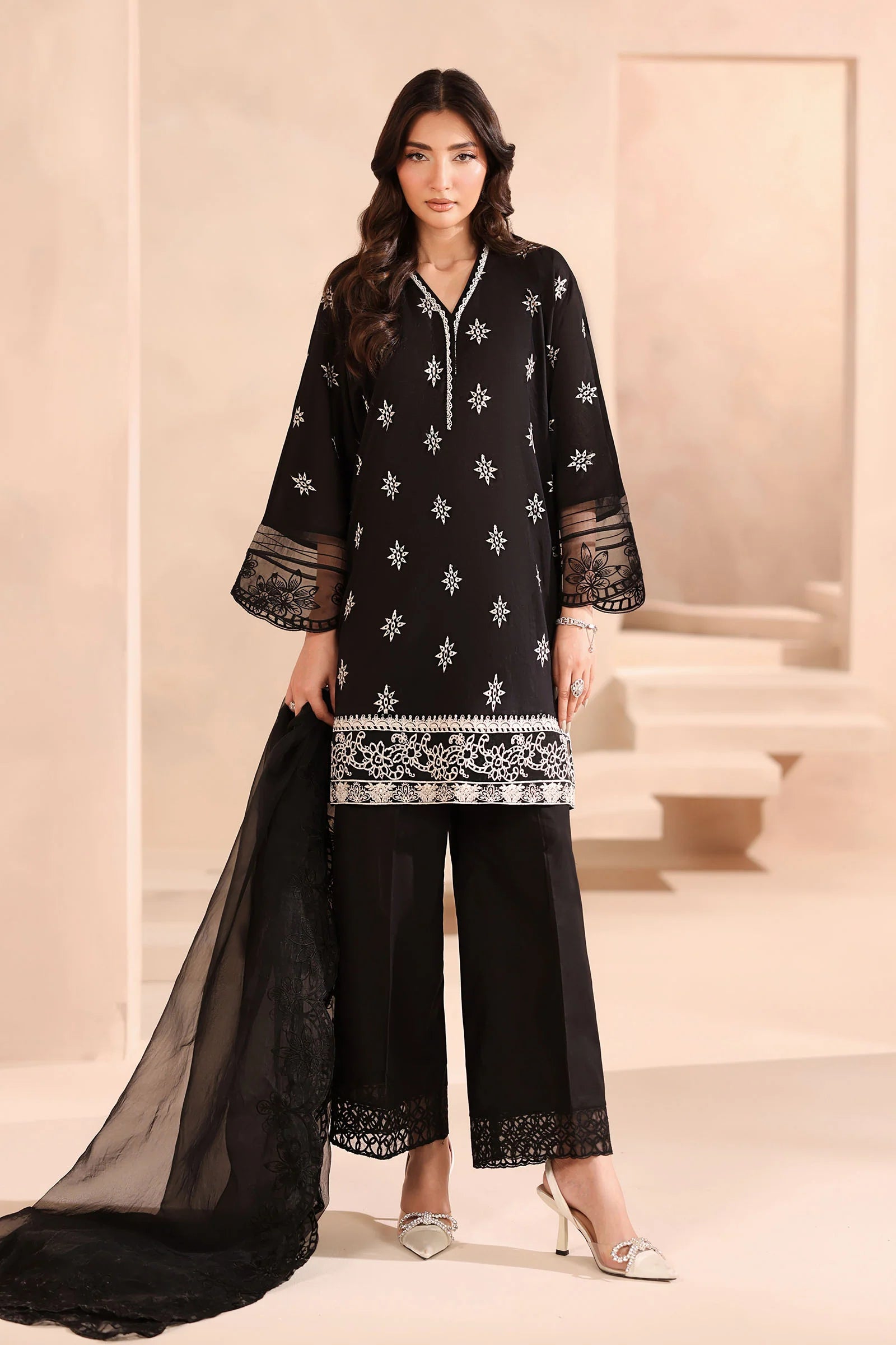 Maria B 3Pc Embroidered Lawn Suit DW-MN25-01-Black XL gulbuy.com