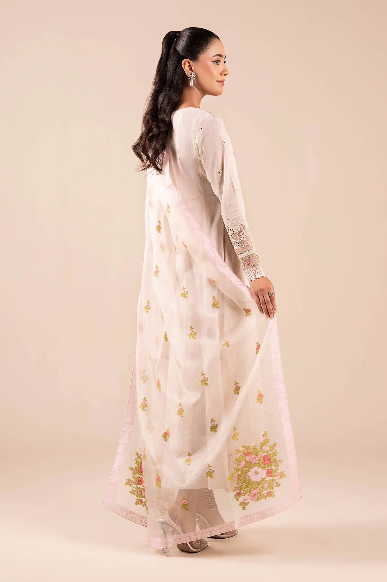 Maria B 3Pc Embroidered Lawn Suit DW-EA25-22-Off White gulbuy.com