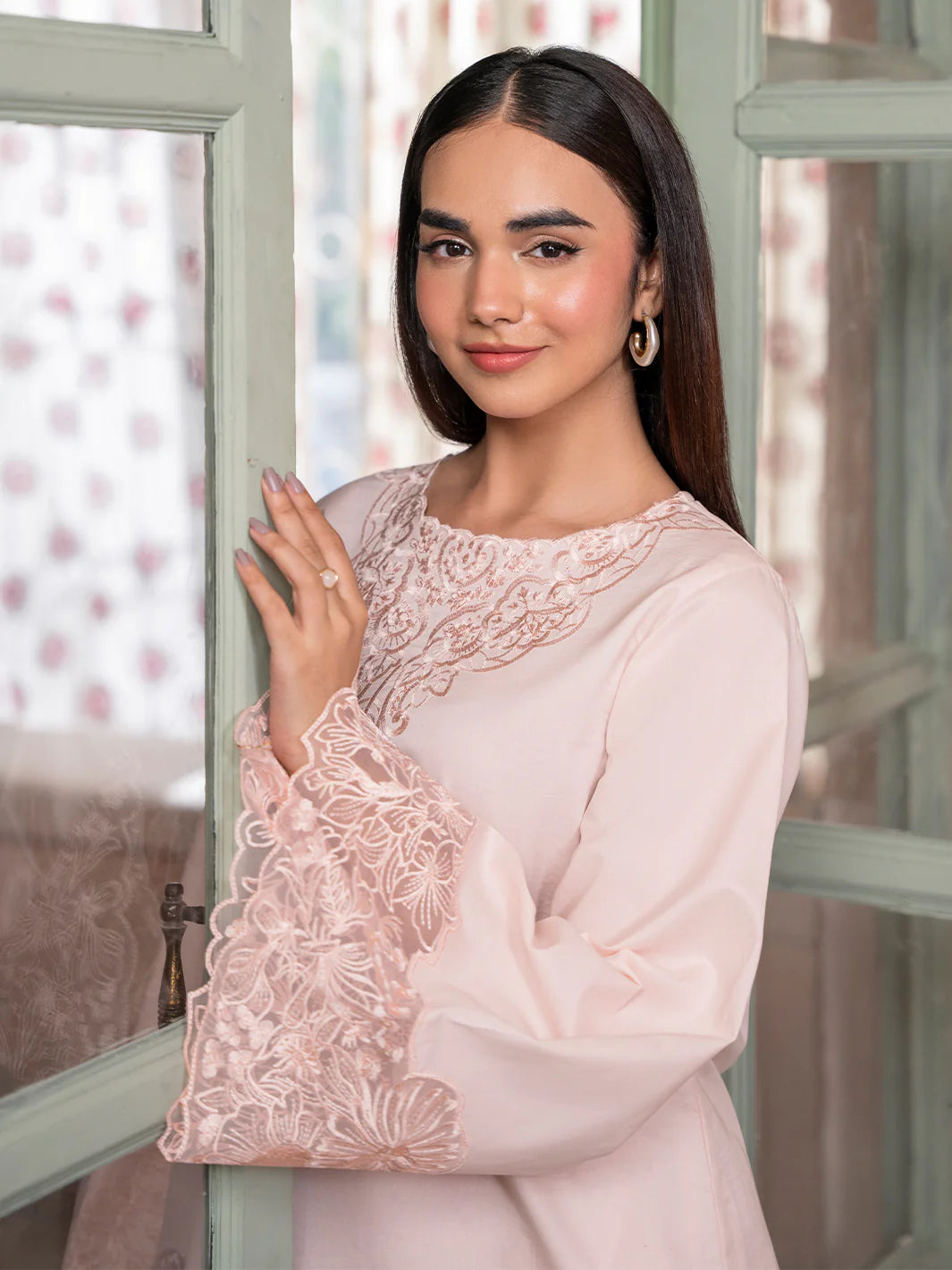 Izel 2Pc Embroidered Lawn Suit DARCY gulbuy.com