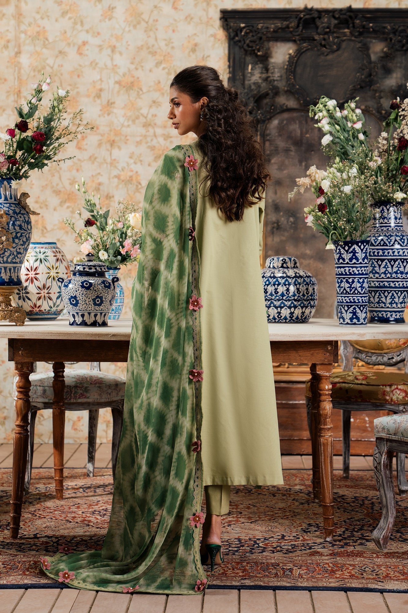 Ethnic 3 Piece Embroidered Lawn Suit (E0433/203/126)