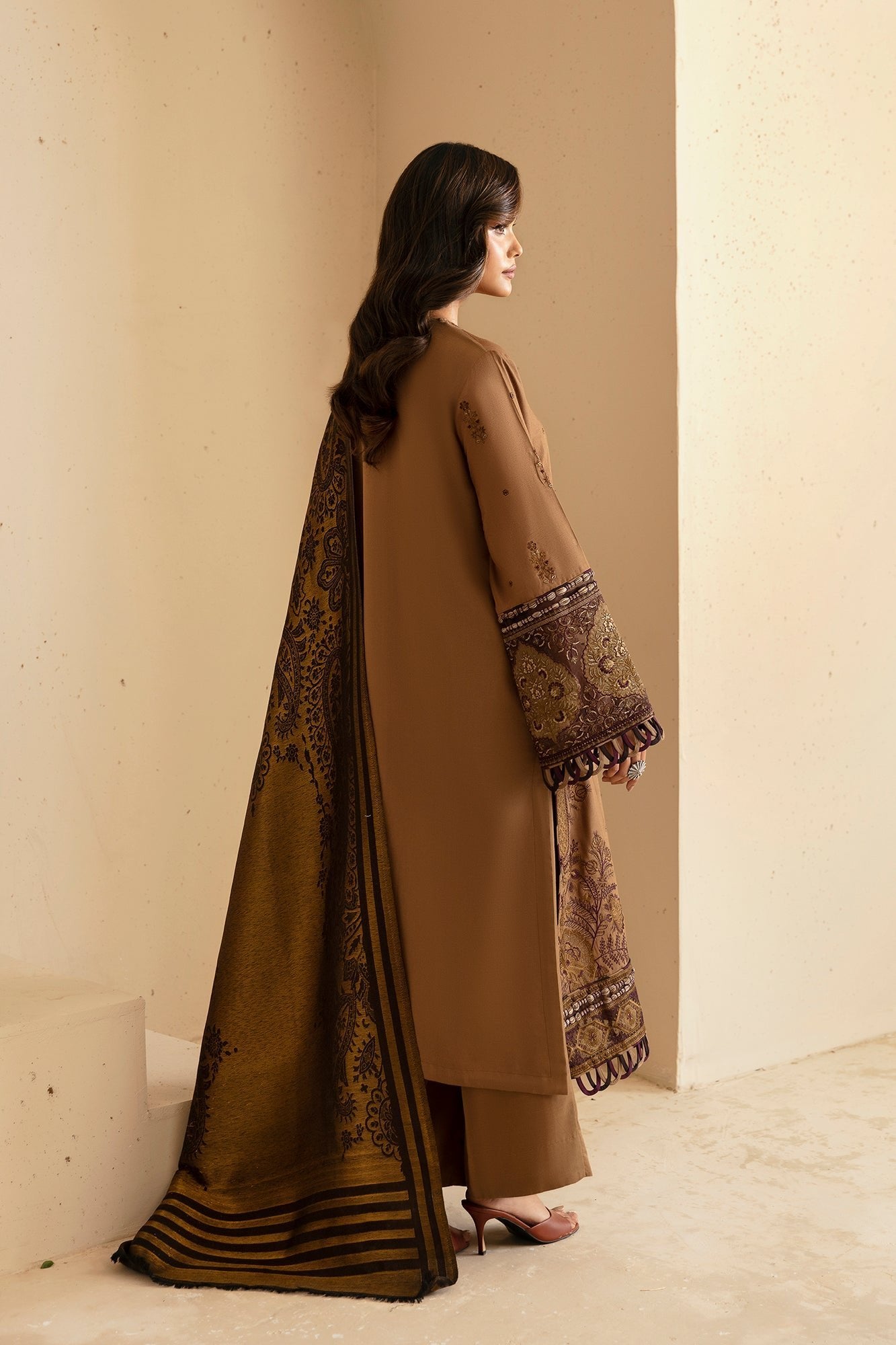 Ethnic 3Pc Embroidered khaddar Suit E0458/203/102 gulbuy.com