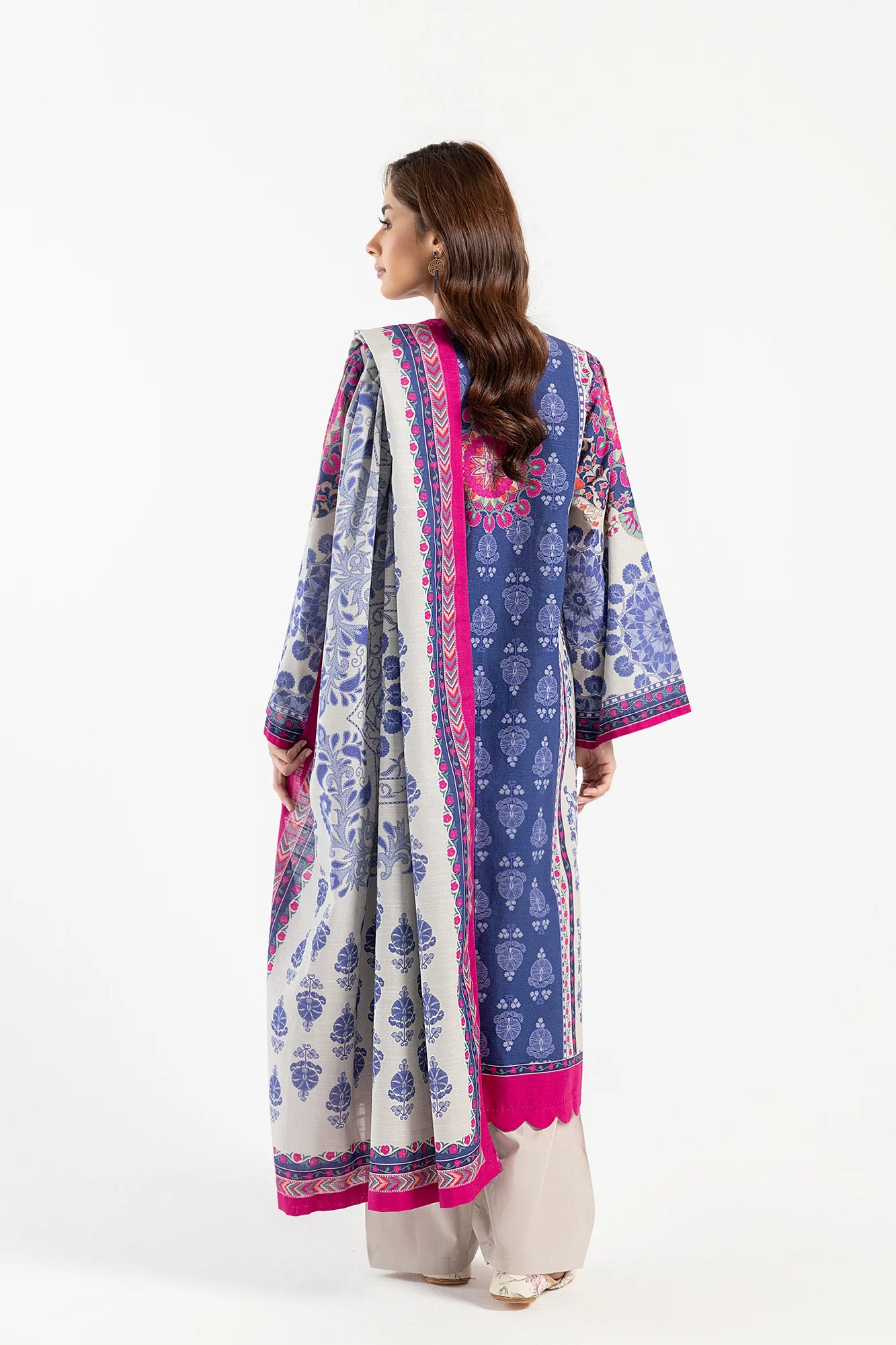 Ethnic 3Pc Printed khaddar Suit E0470/202/622 gulbuy.com
