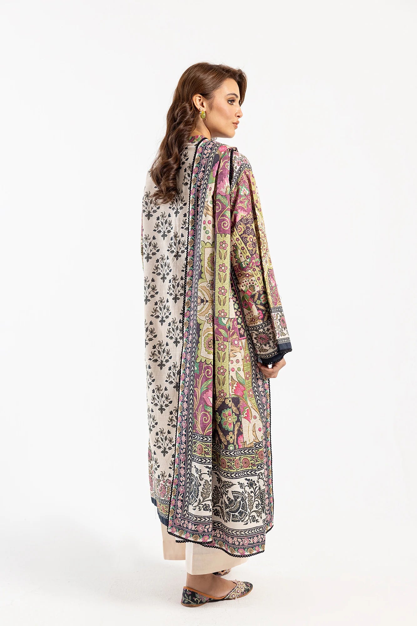 Ethnic 3Pc Printed khaddar Suit E0480/202/512 gulbuy.com