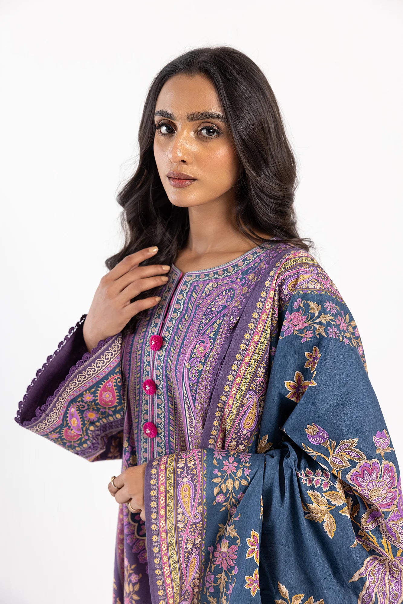 Ethnic 3Pc Printed khaddar Suit E0485/202/505 gulbuy.com