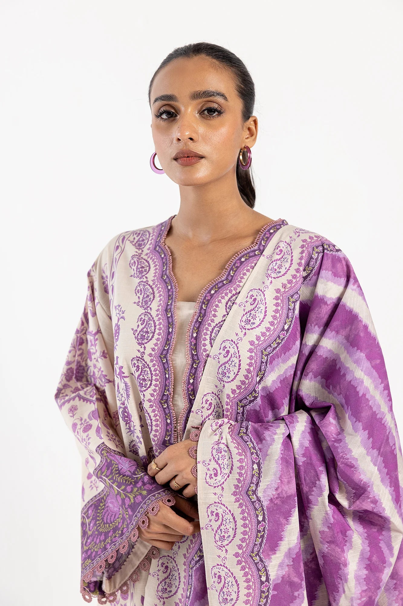 Ethnic 3Pc Printed khaddar Suit E0489/202/523 gulbuy.com
