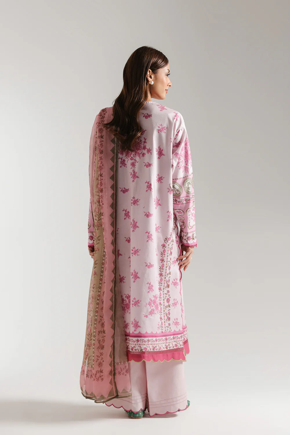 Ethnc 3Pc Embroidered Lawn Suit E0584/203/526 gulbuy.com