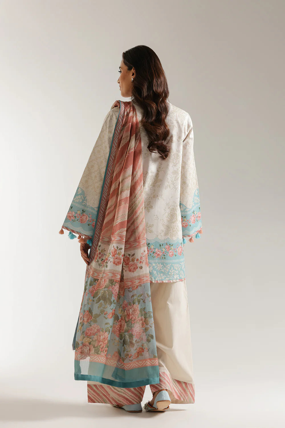 Ethnic 3Pc Embroidered Lawn Suit E0611/203/005 gulbuy.com