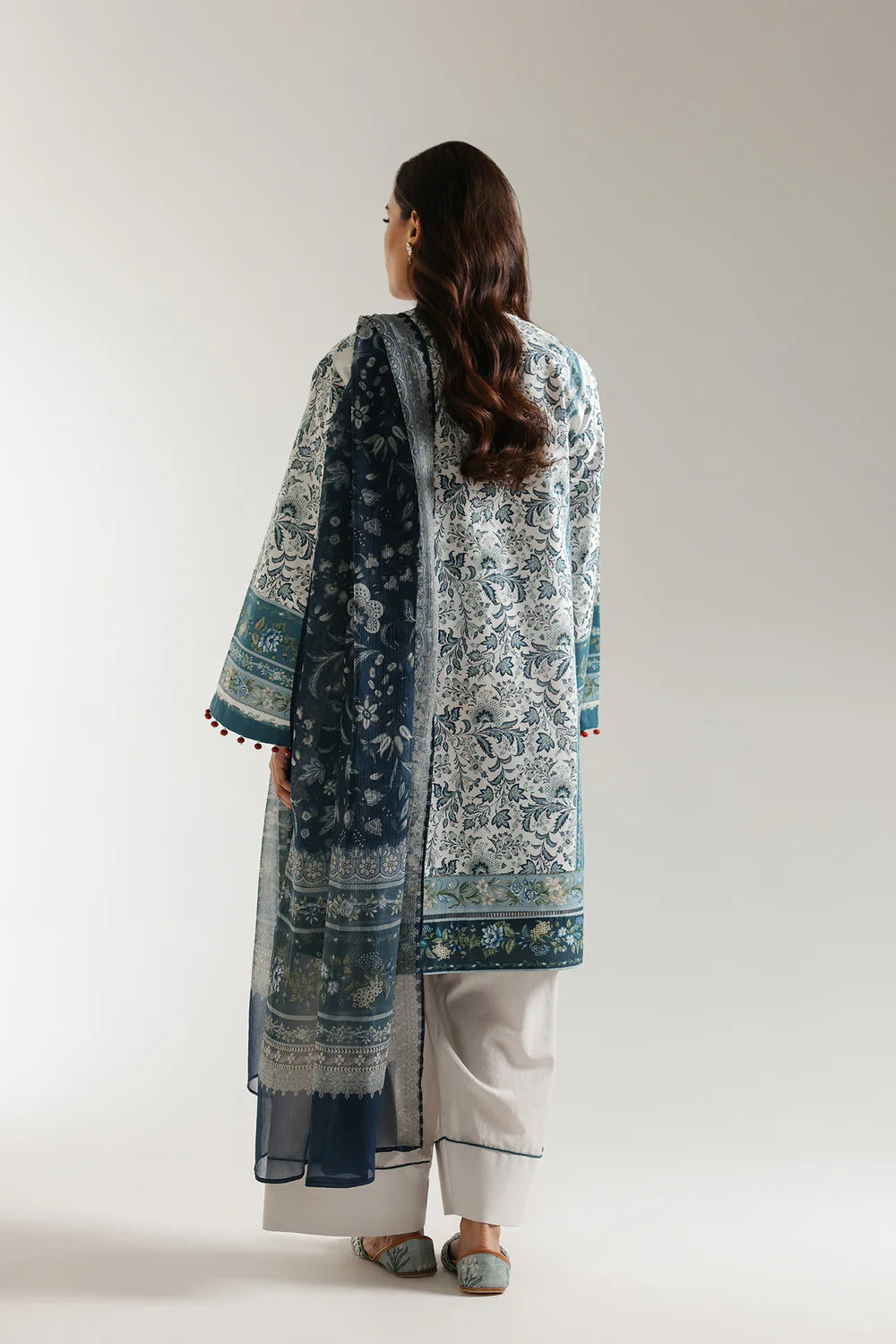Ethnic 3Pc Embroidered Lawn Suit E0613/203/622 gulbuy.com