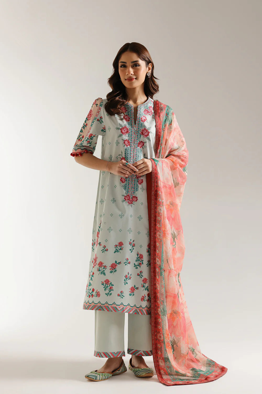 Ethnic 3Pc Embroidered Lawn Suit E0614/203/405 XL gulbuy.com