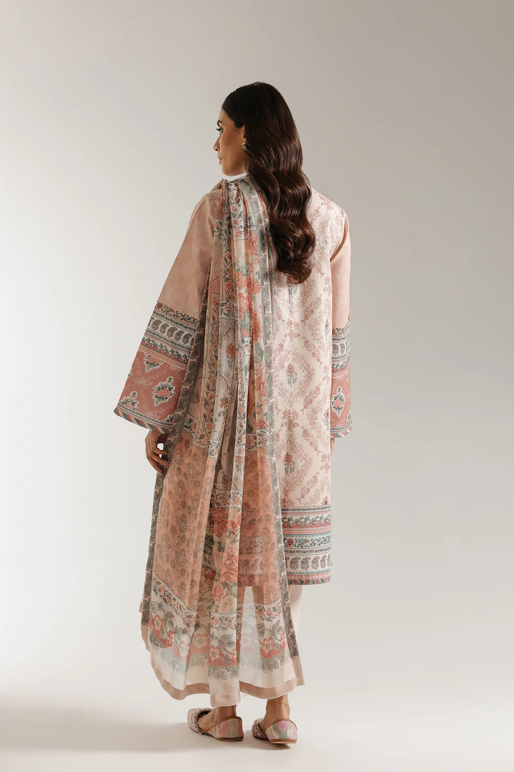 Ethnic 3Pc Embroidered Lawn Suit E0620/203/808 gulbuy.com