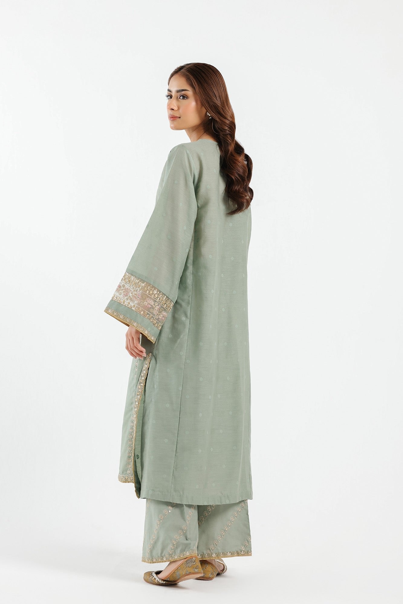 ETHNIC 2PC EMBROIDERED SUIT E2516/103/720 gulbuy.com