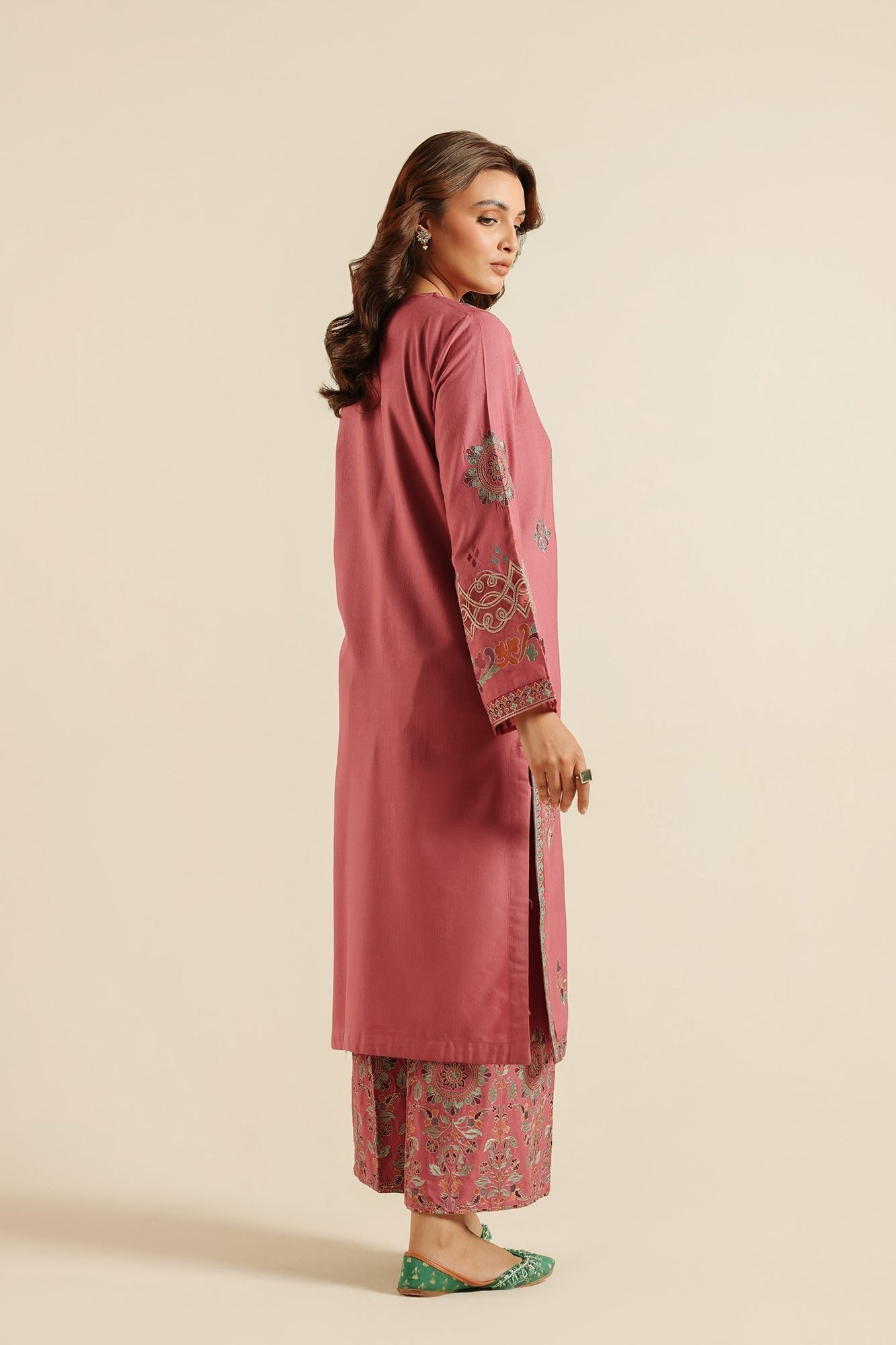 ETHNIC 2PC EMBROIDERED SUIT E2780/103/409 gulbuy.com