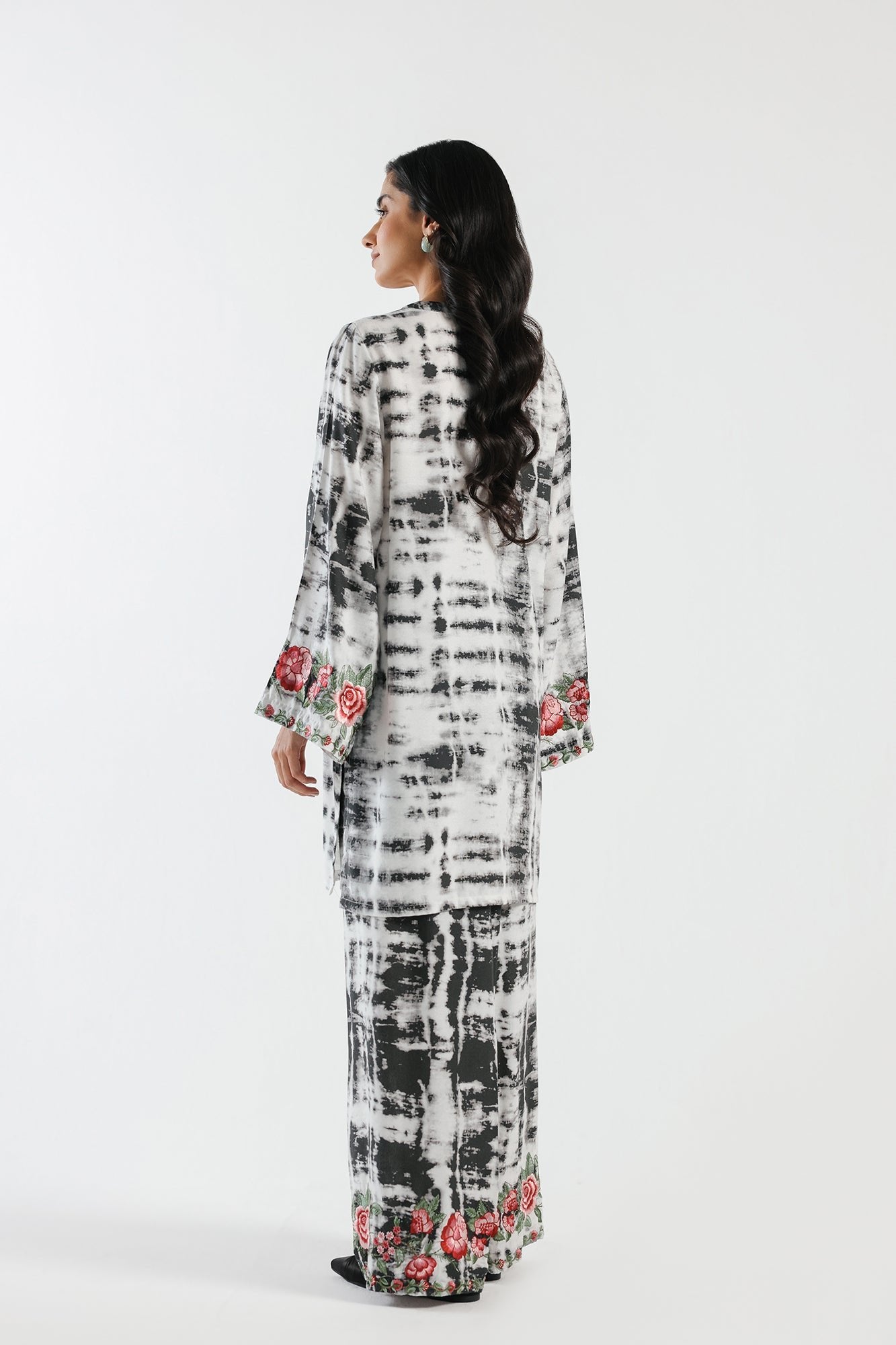 ETHNIC 2PC EMBROIDERED SUITE5007/102/907 gulbuy.com