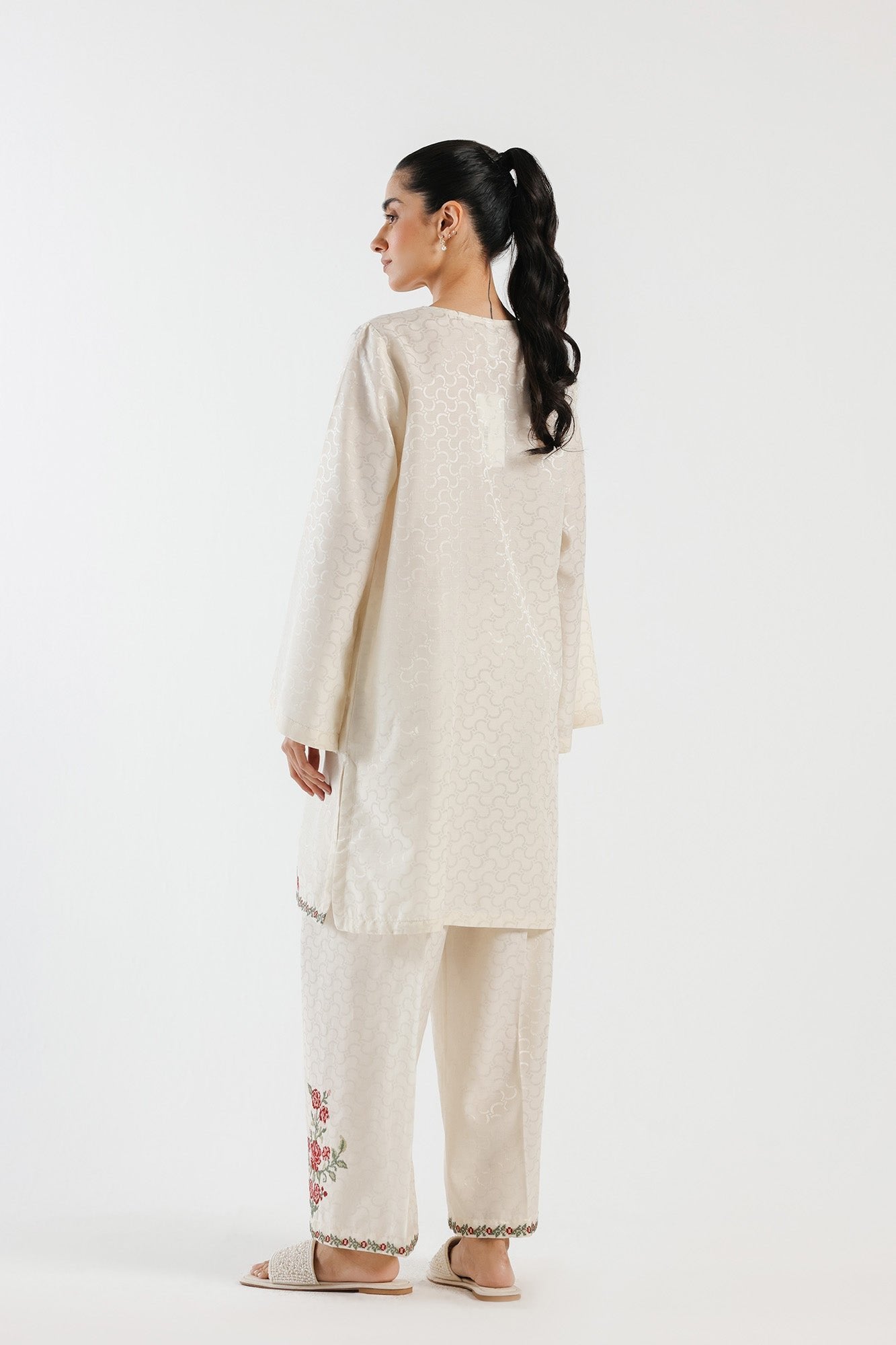 ETHNIC 2PC EMBROIDERED SUIT E5010/102/226 gulbuy.com