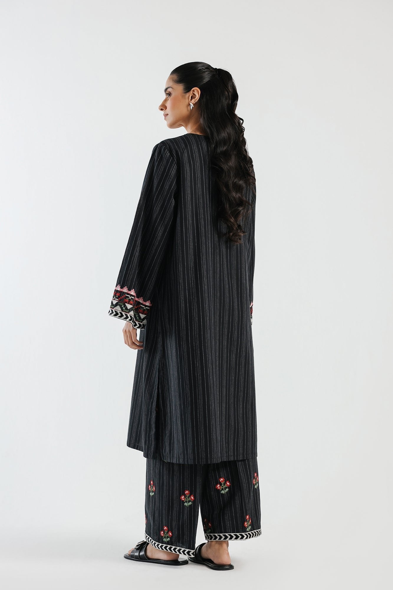 ETHNIC 2PC EMBROIDERED SUIT E5096/102/903 gulbuy.com