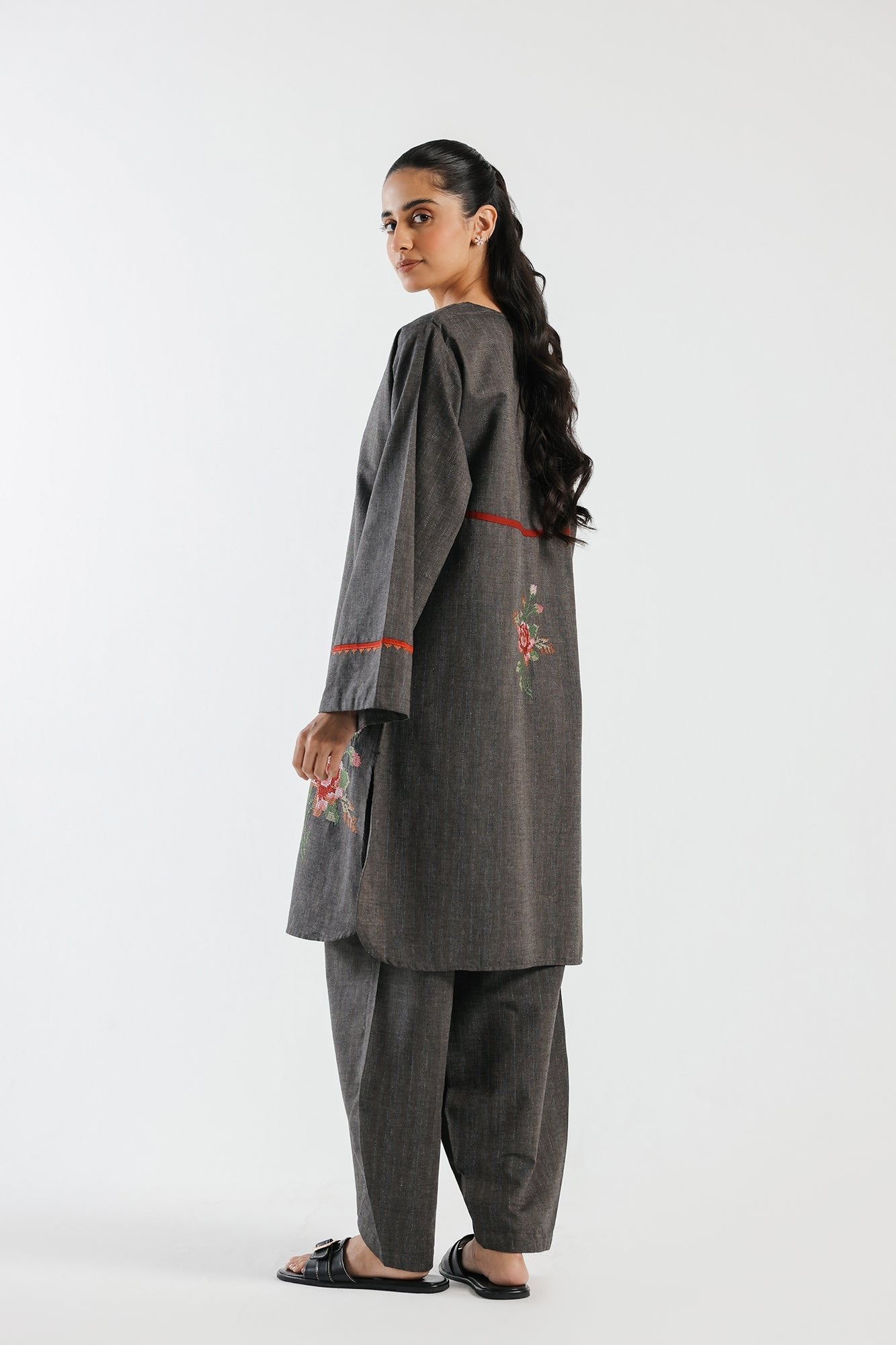 ETHNIC 2PC EMBROIDERED SUIT E5098/102/119 gulbuy.com