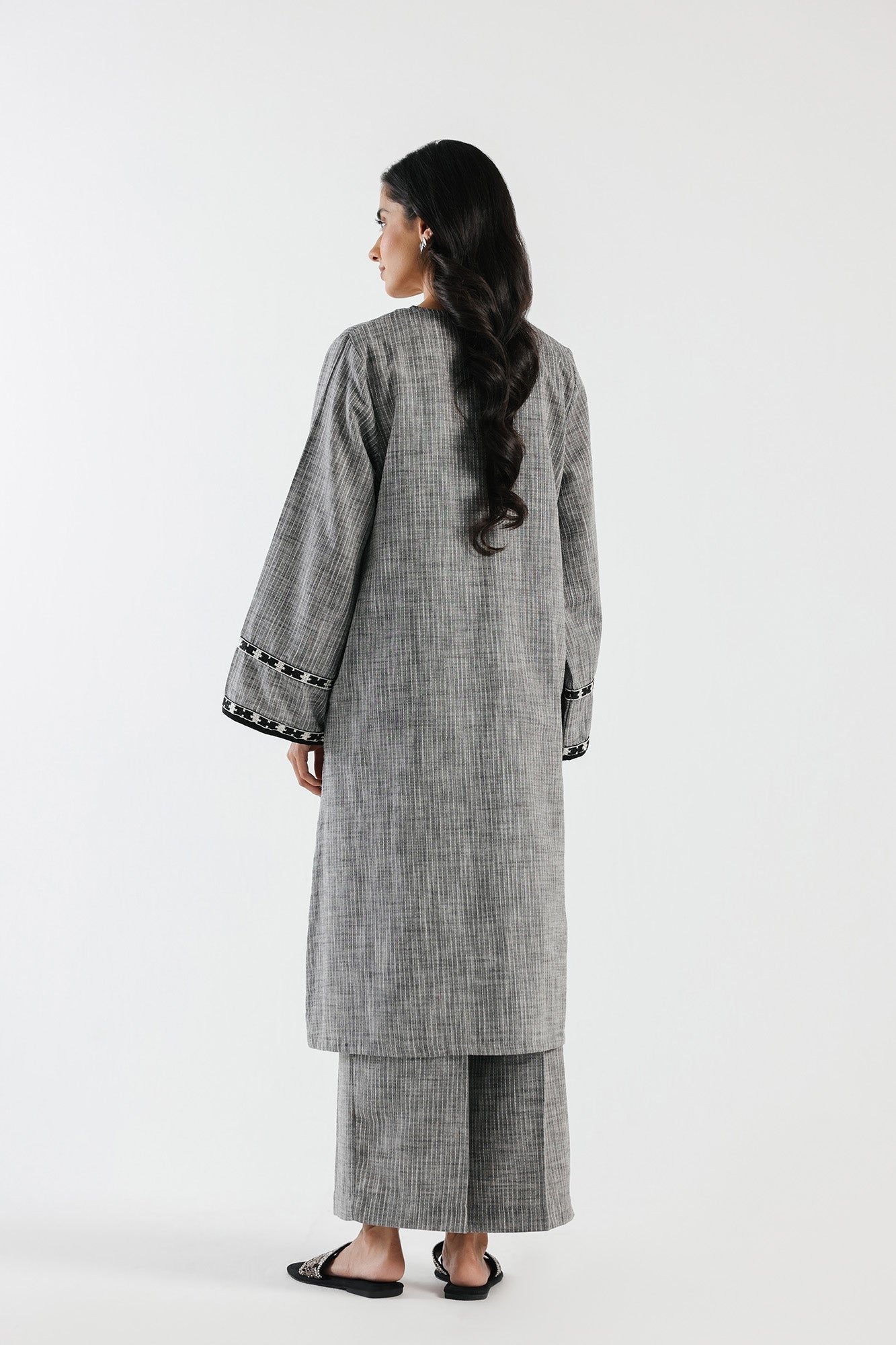 ETHNIC 2PC EMBROIDERED SUIT E5124/102/918 gulbuy.com