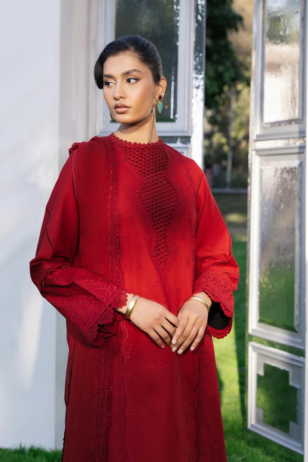 Ziva 3Pc Embroidered Lawn Suit Cosmos gulbuy.com
