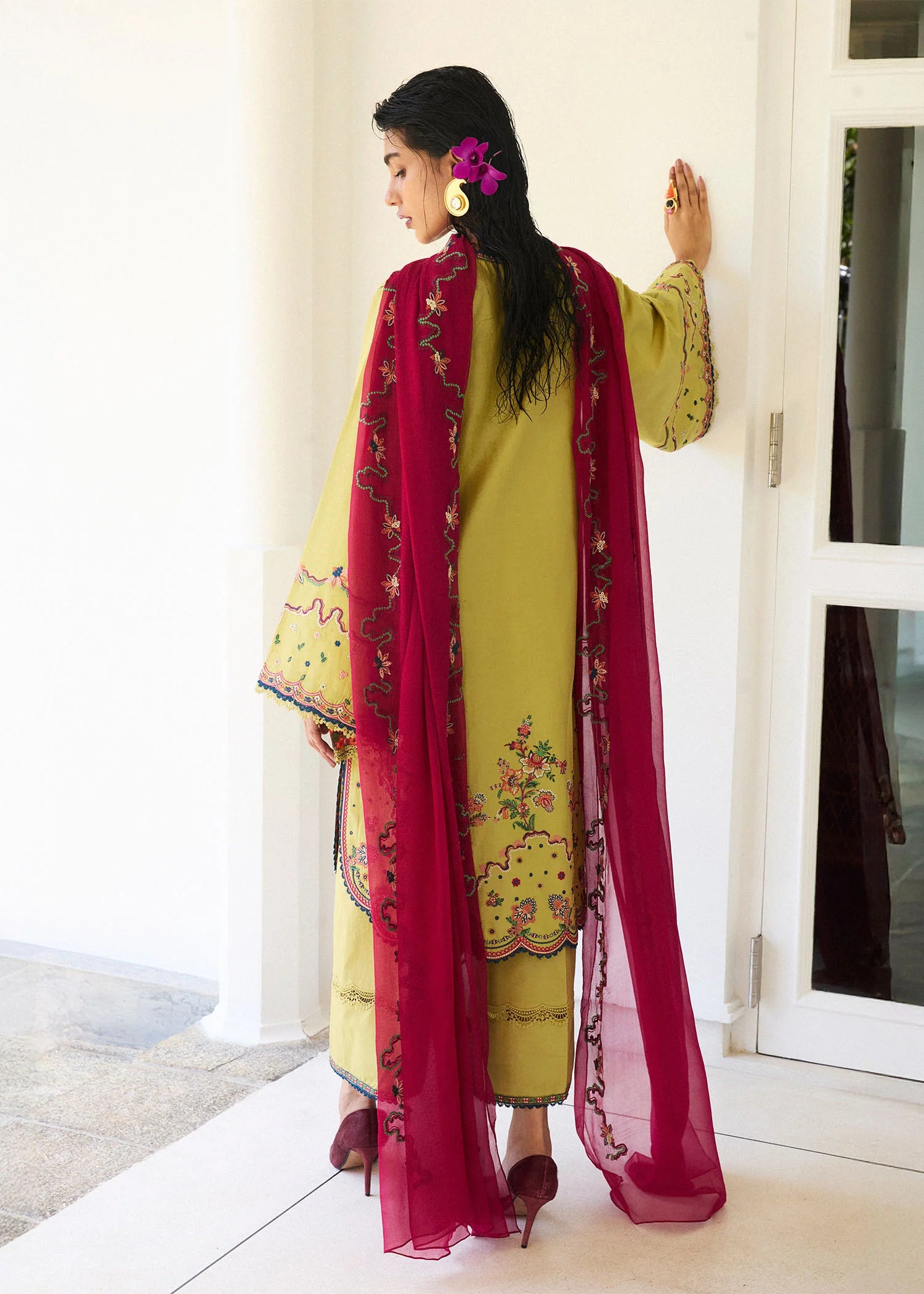Hussain Rehar 3Pc Embroidered Lawn Suit Alva gulbuy.com