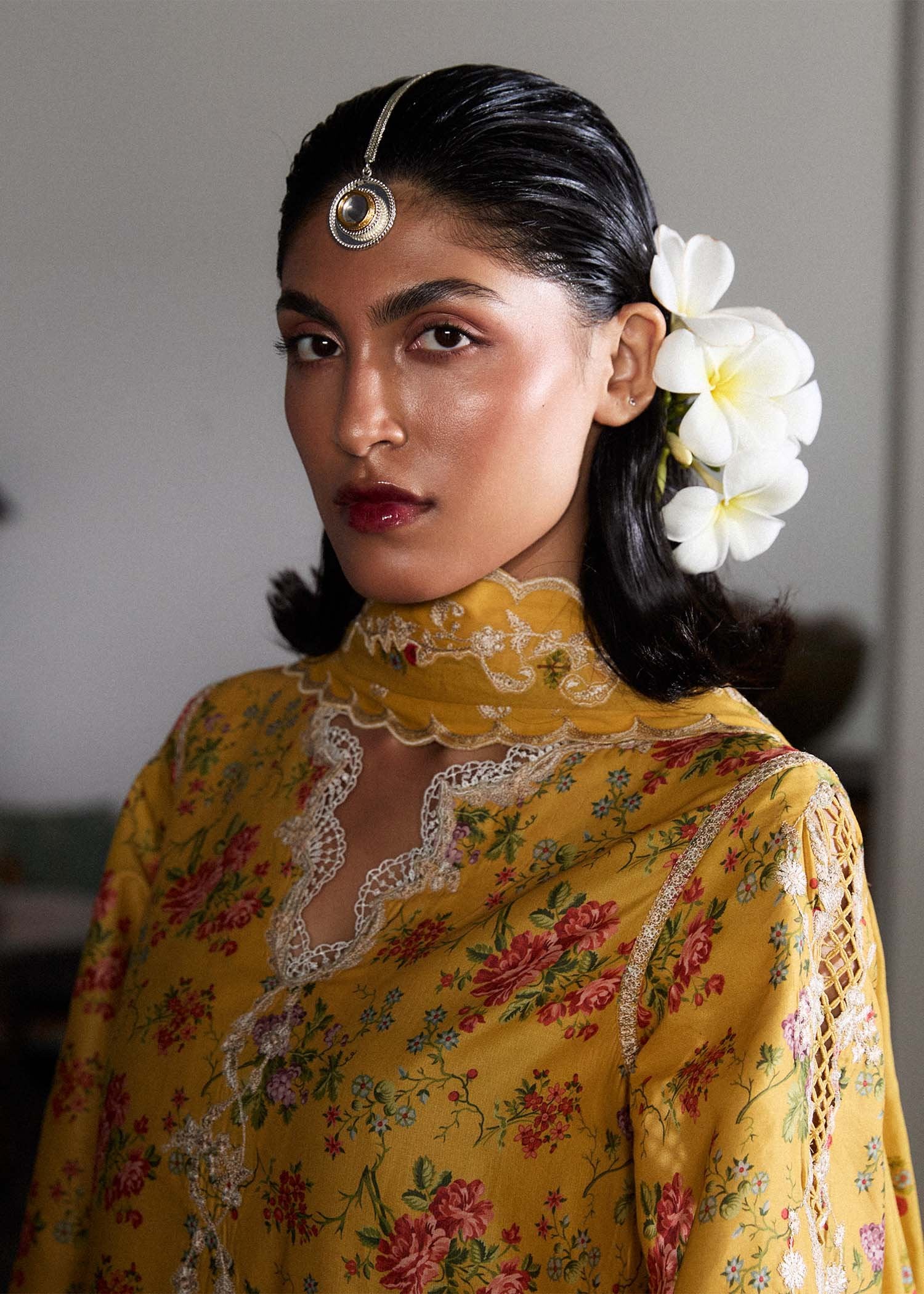 Hussain Rehar 3Pc Embroidered Lawn Suit Enid gulbuy.com