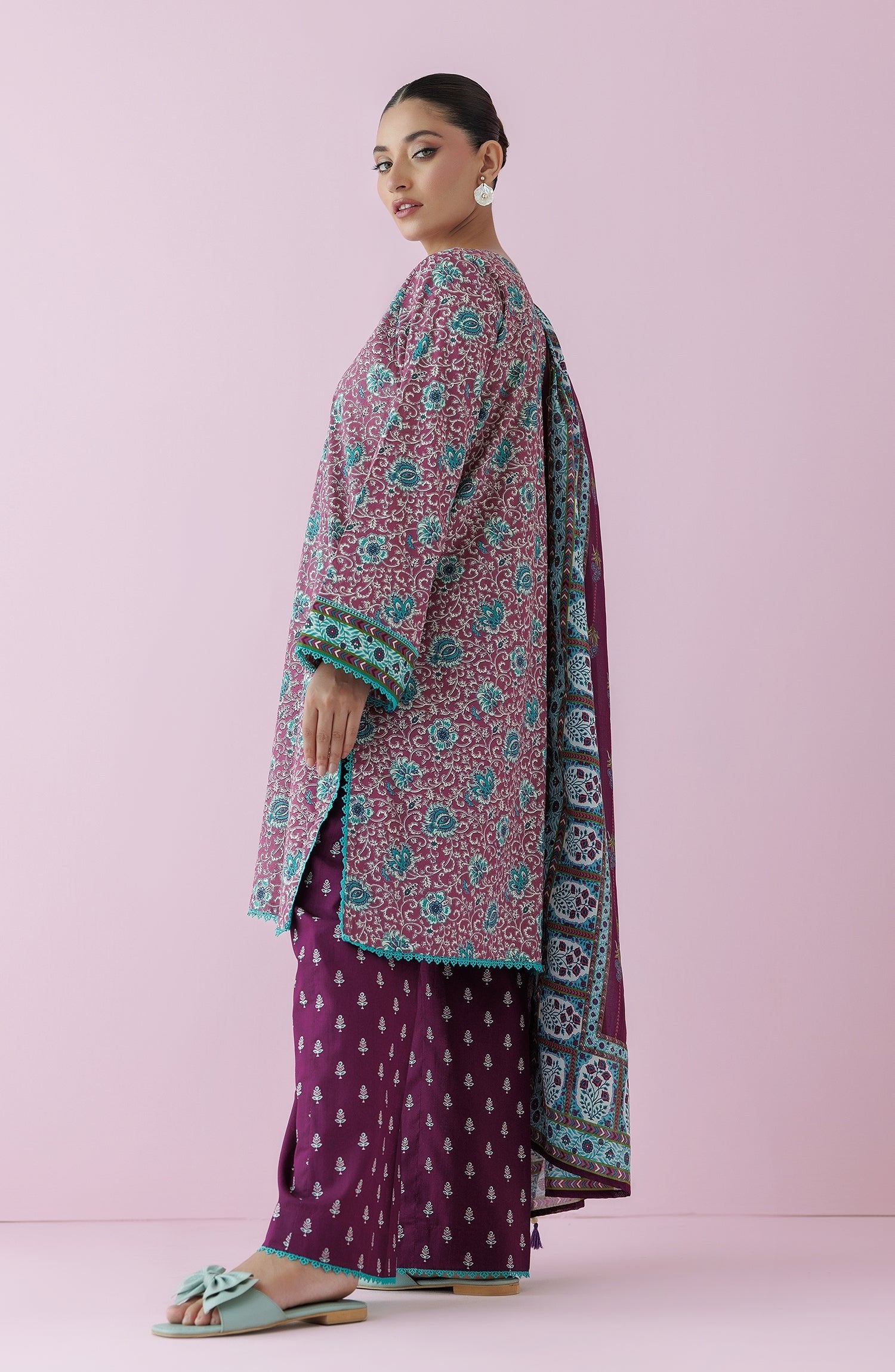 Orient 3 Piece Printed Lawn Suit (OTL-24-363/U-PINK)