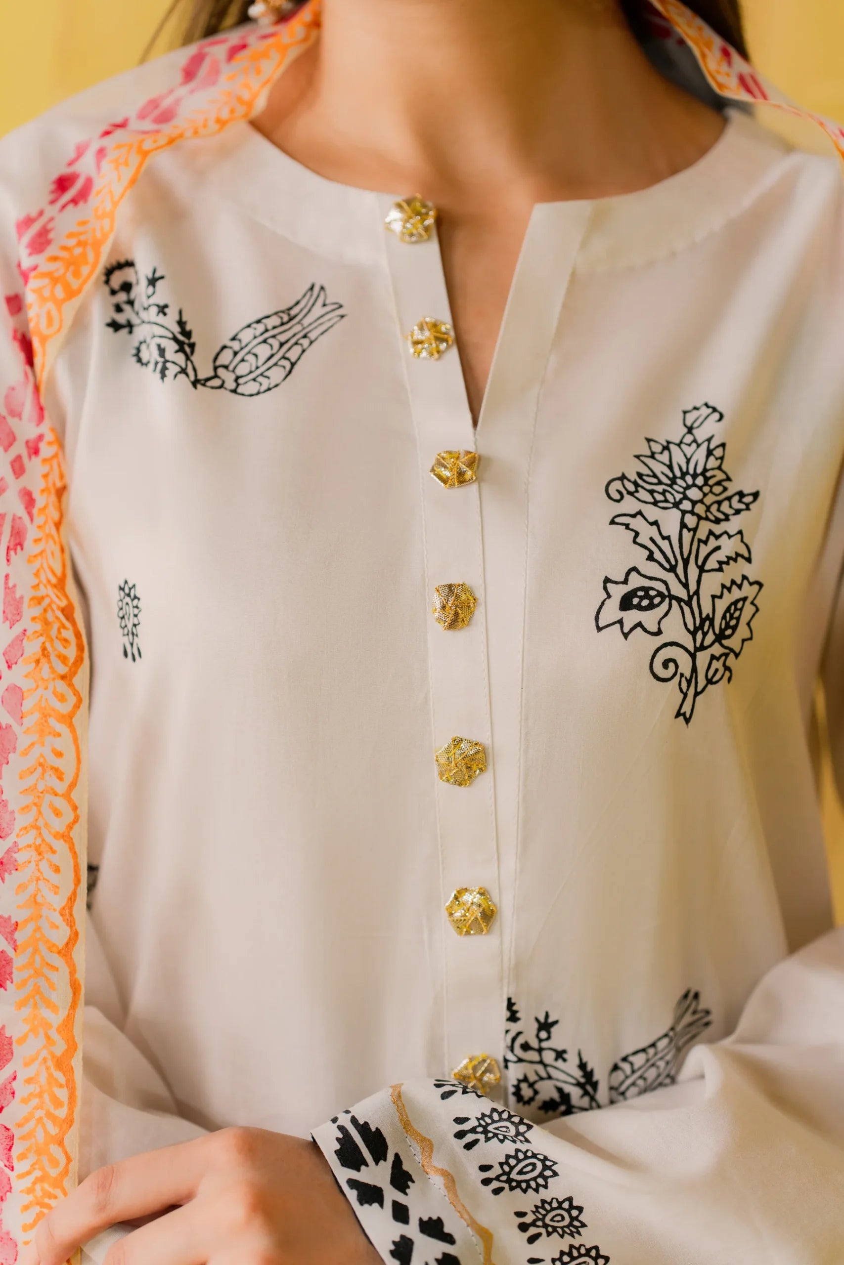 Kastoor 3Pc Printed Lawn Suit EF-342 gulbuy.com