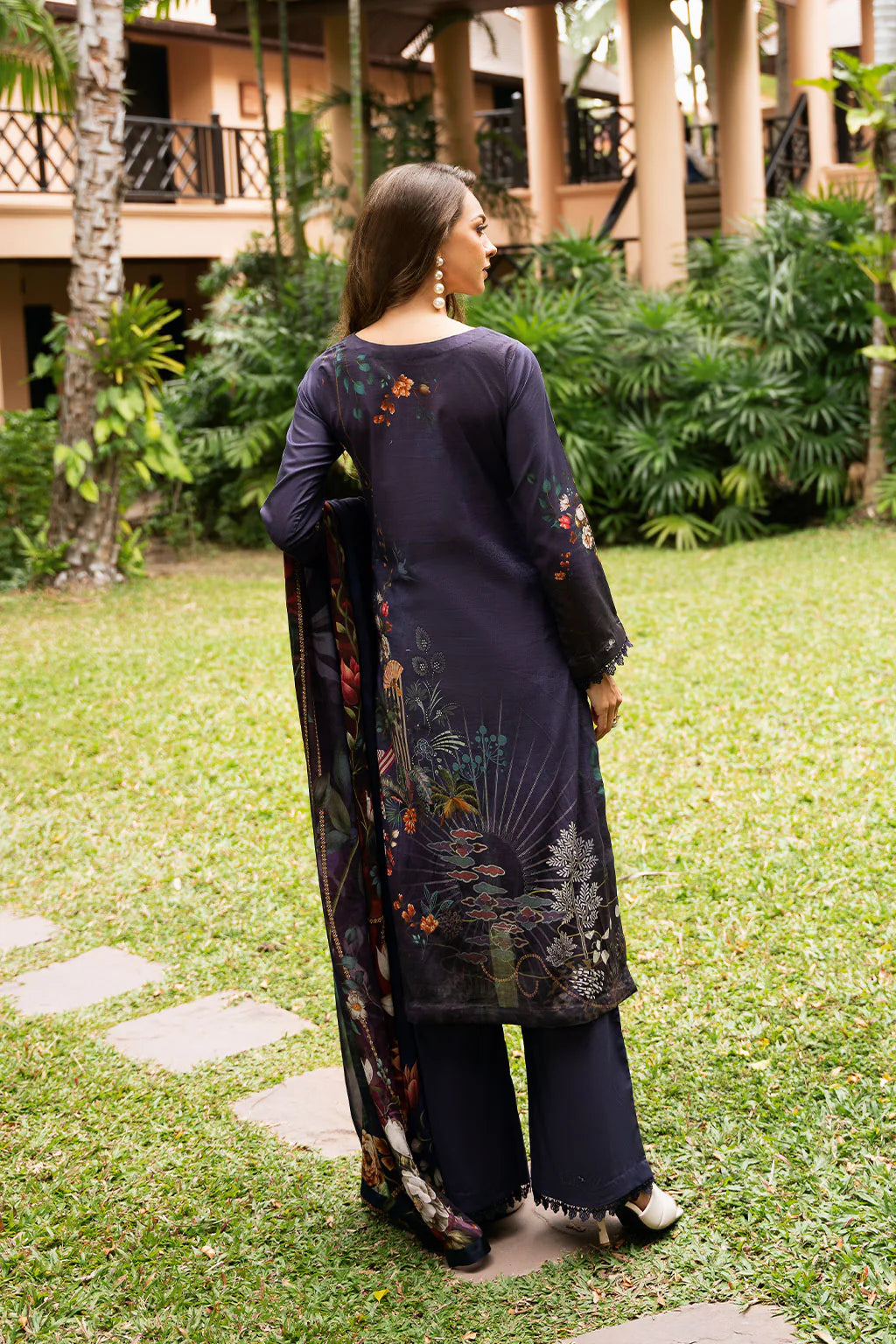 Ramsha 3Pc Embroidered Lawn Suit Y-1103 gulbuy.com