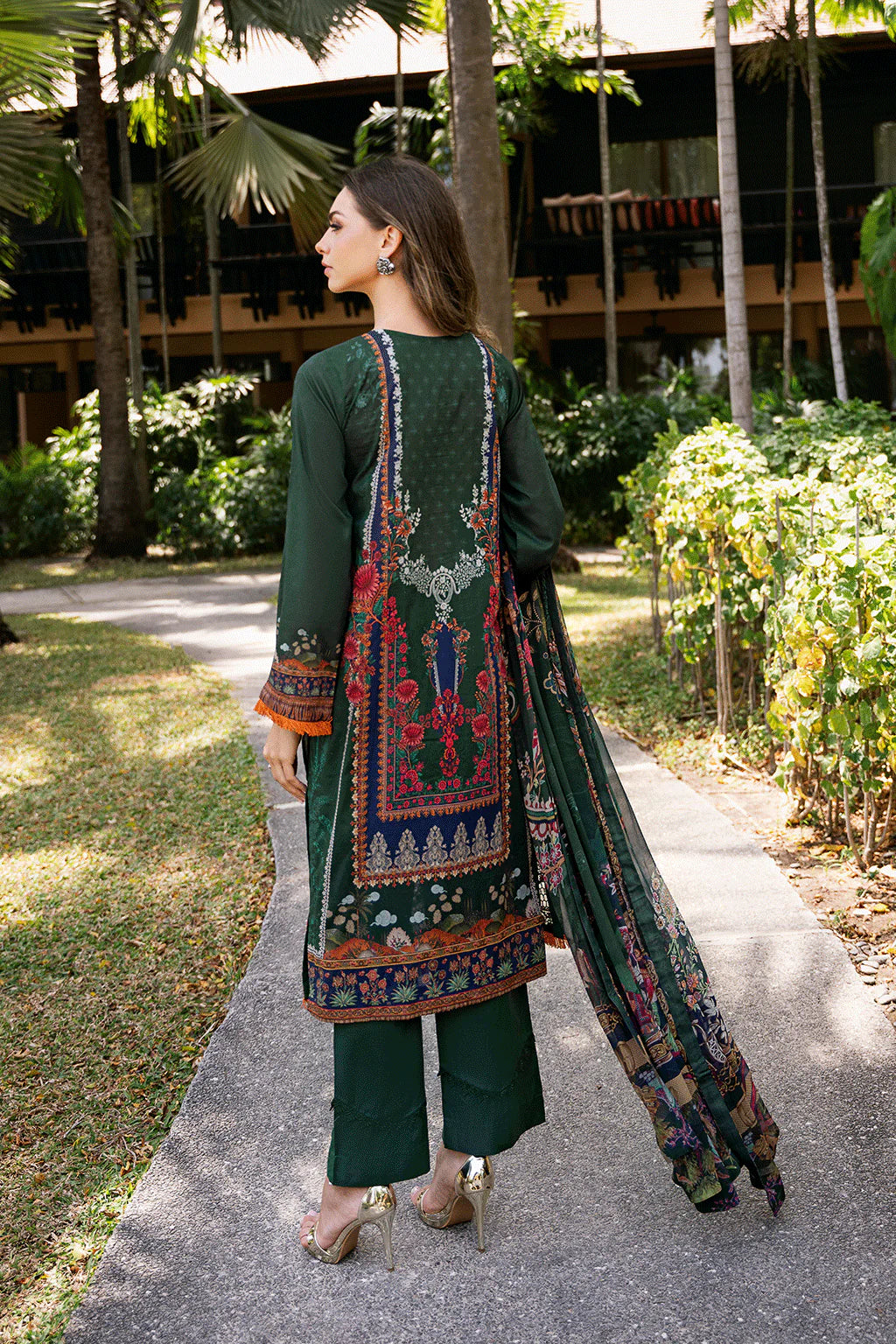 Ramsha 3Pc Embroidered Lawn Suit Y-1107 gulbuy.com