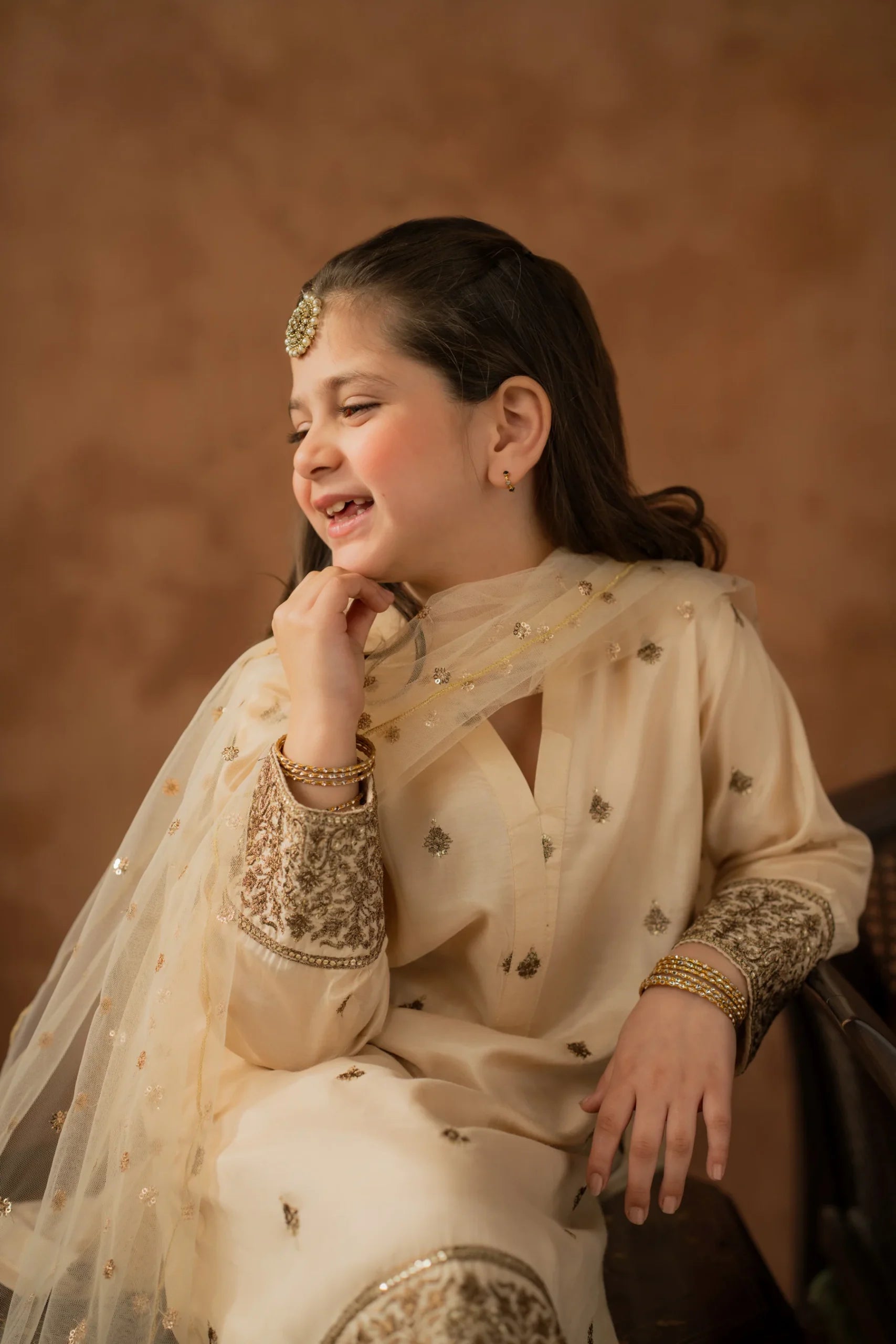 Kastoor 3Pc Embroidered Lawn Kids Suit KKG-111 gulbuy.com