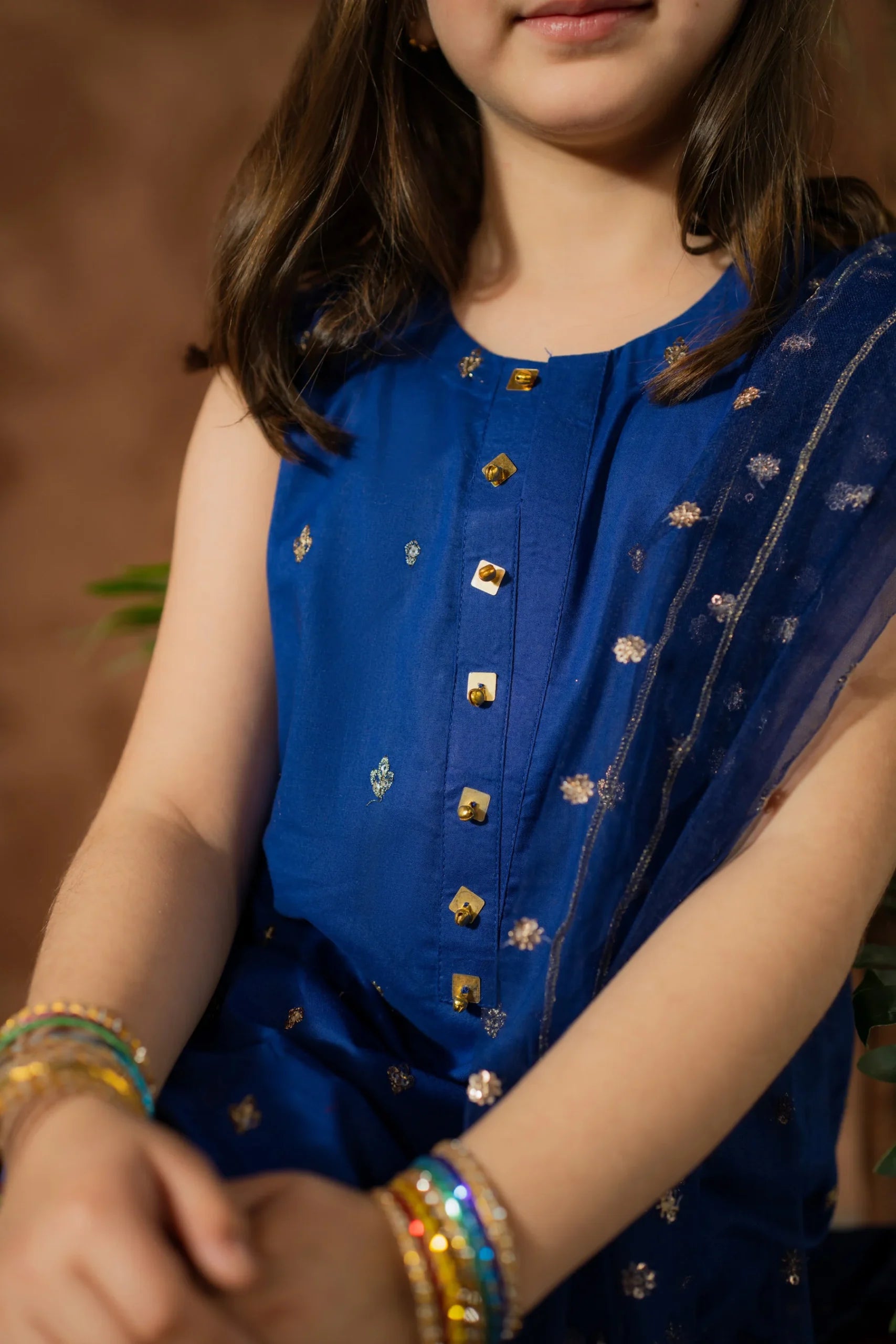 Kastoor 3Pc Embroidered Lawn Kids Suit KKG-116 gulbuy.com