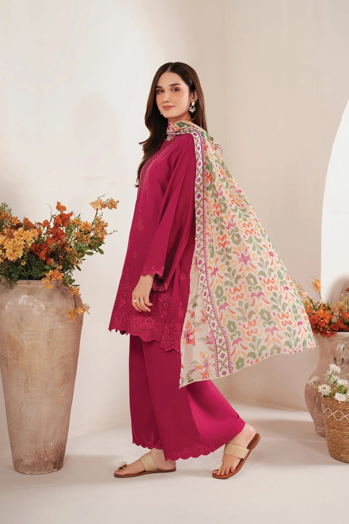 Gul Attire 3Pc Embroidered lawn Suit GA2048 gulbuy.com