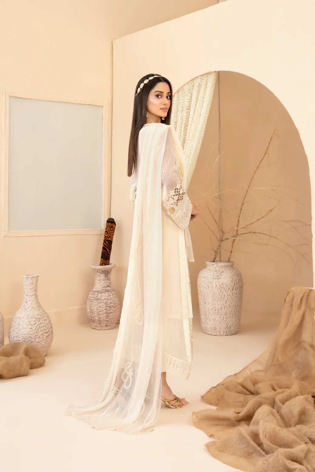 Tawakkal 3Pc Embroidered Lawn Suit D-2213-Signy gulbuy.com
