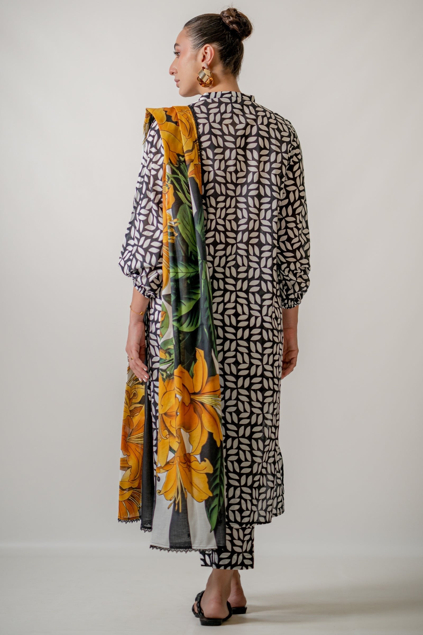 Ego 3 Piece Printed Lawn Suit (U00429-999-BW0)