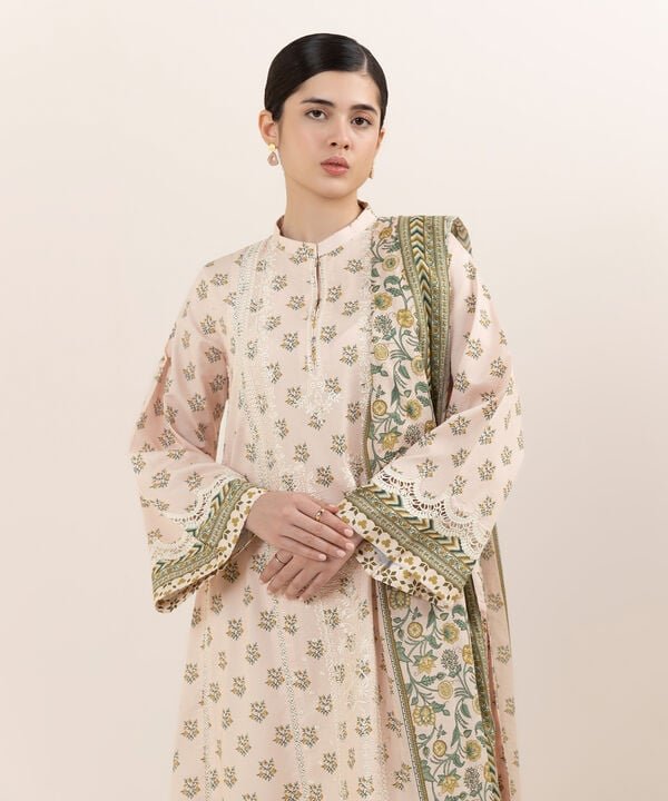 Sapphire 2Pc Embroidered Lawn Suit U2DEDY25V610 gulbuy.com