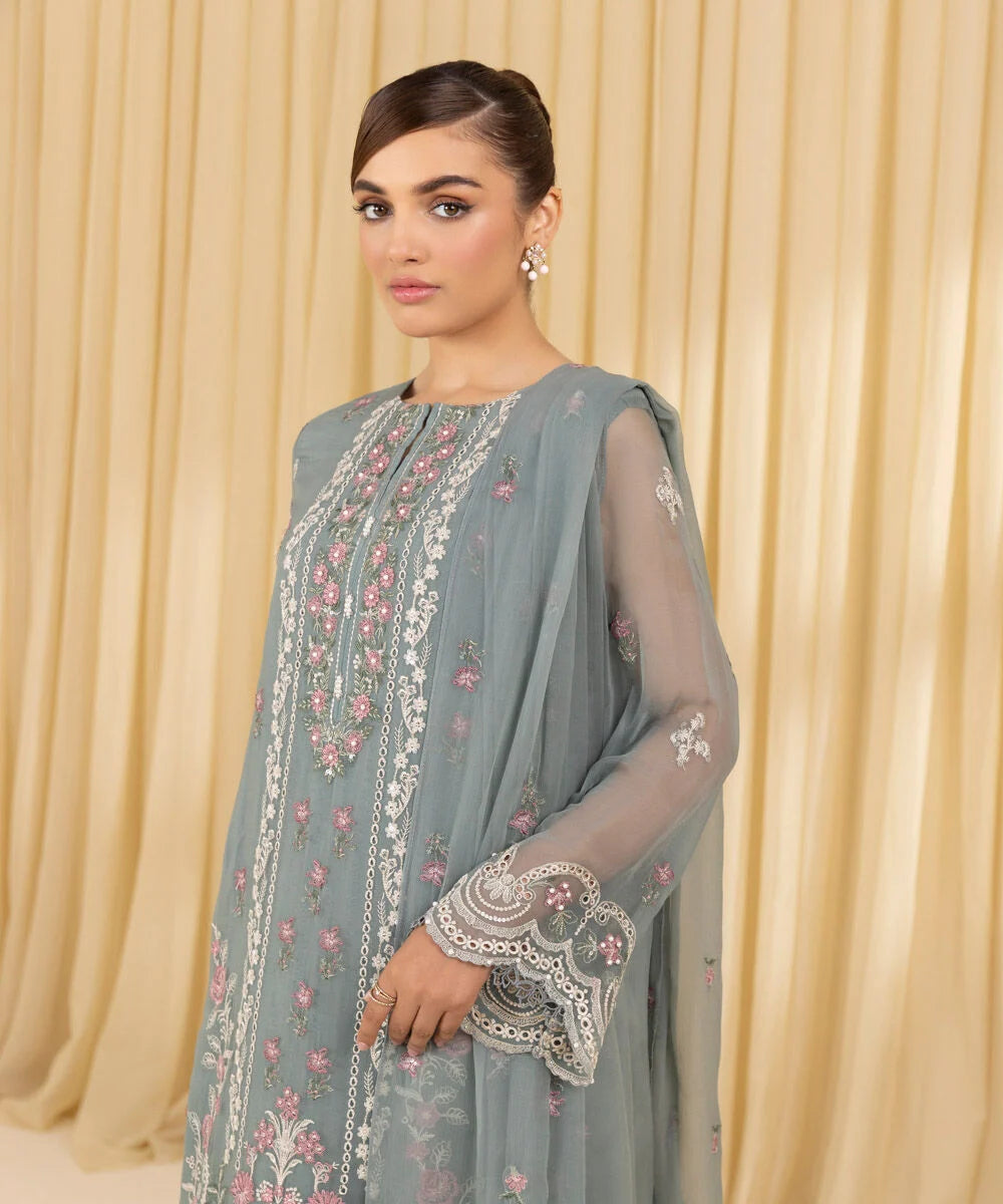 Sapphire 3Pc Embroidered Chiffon Suit U3FEHE25V321 gulbuy.com
