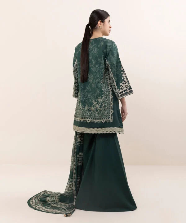 Sapphire 3Pc Embroidered Lawn Suit U3PEDY25V616 gulbuy.com