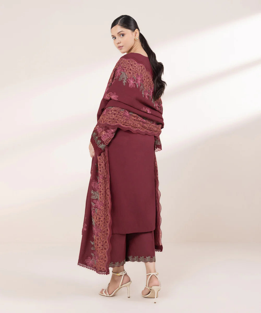Sapphire 3Pc Embroidered karandi Suit U3PELX24V107 gulbuy.com