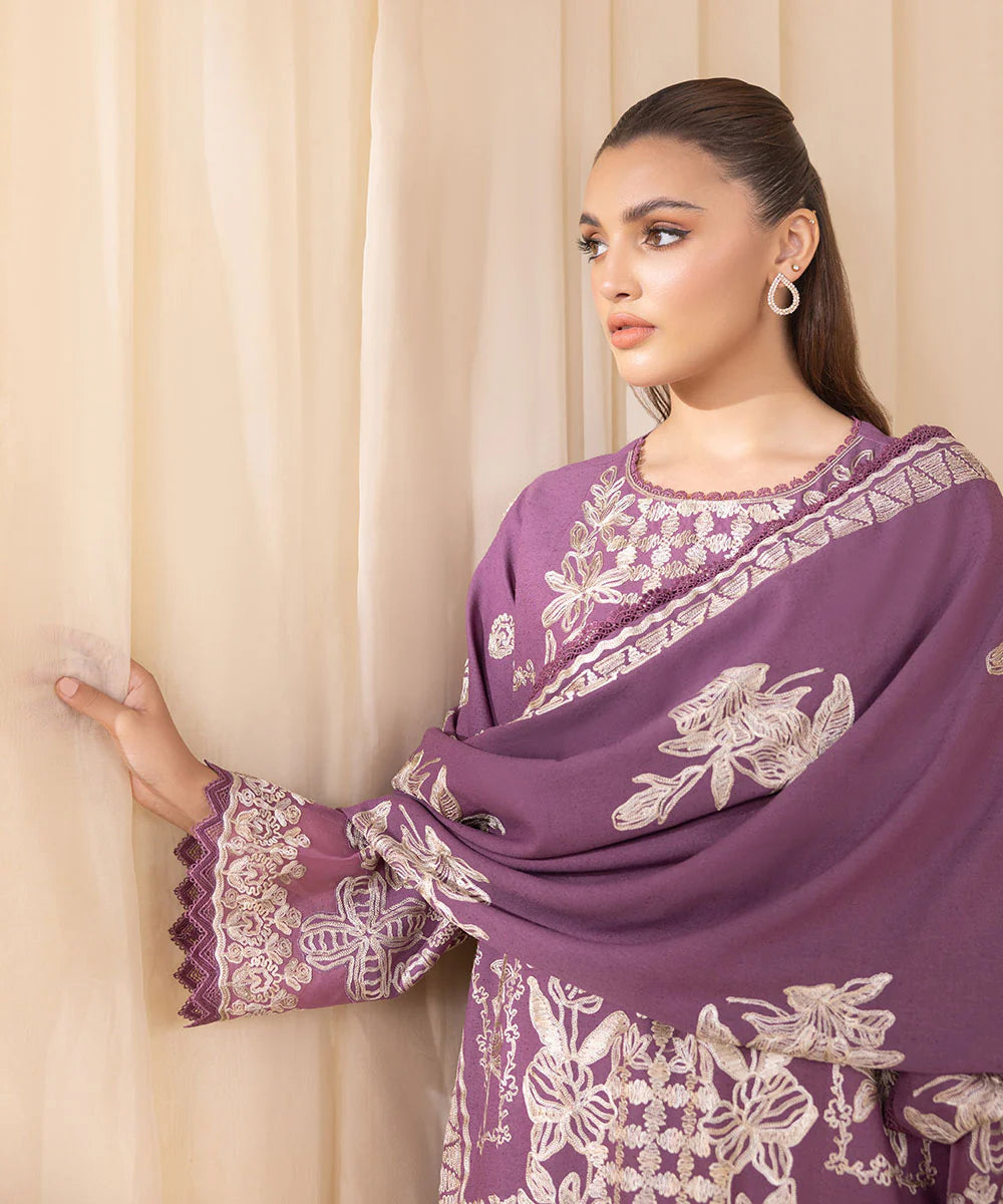 Sapphire 3Pc Embroidered karandi Suit U3PELX24V108 gulbuy.com
