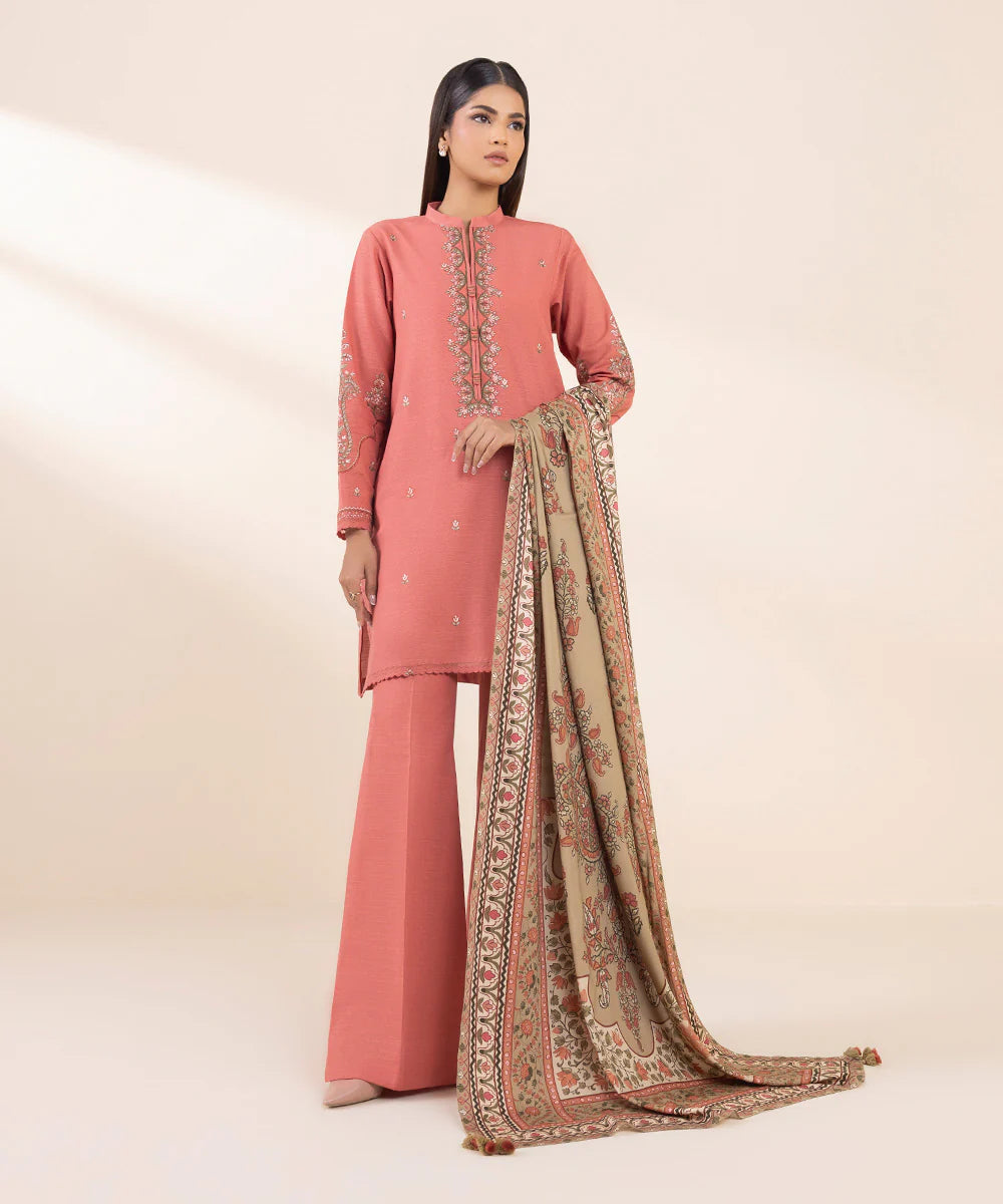 Sapphire 3Pc Embroidered Khaddar Suit U3PESG24V922
