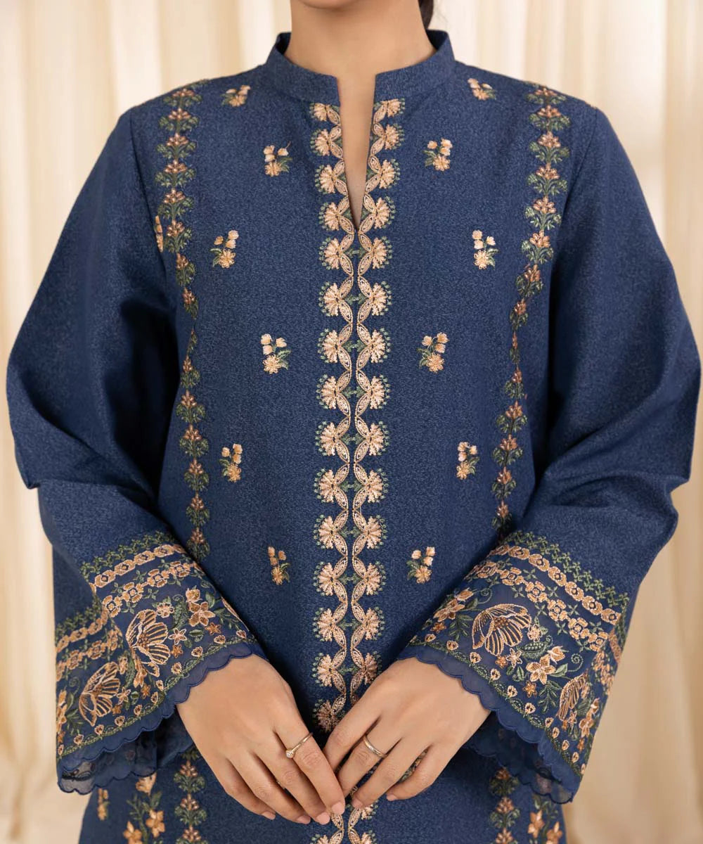 Sapphire 3Pc Embroidered Karandi Suit U3PEST24V101 gulbuy.com
