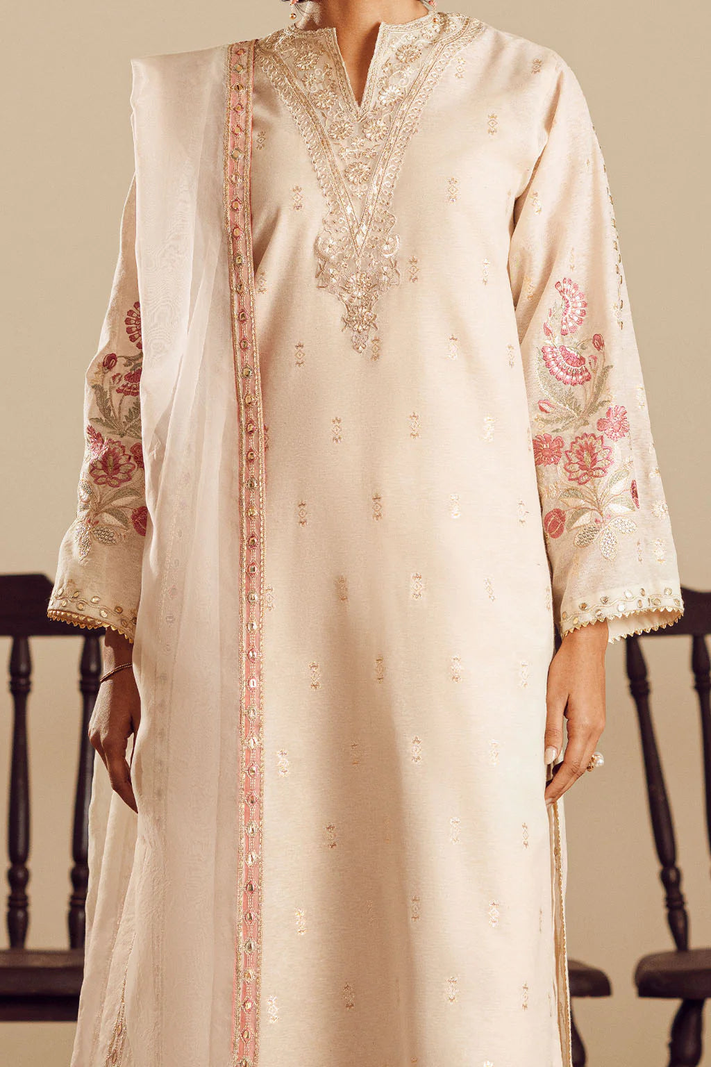 Vanya 3Pc Embroidered Organza Suit CD-05 gulbuy.com